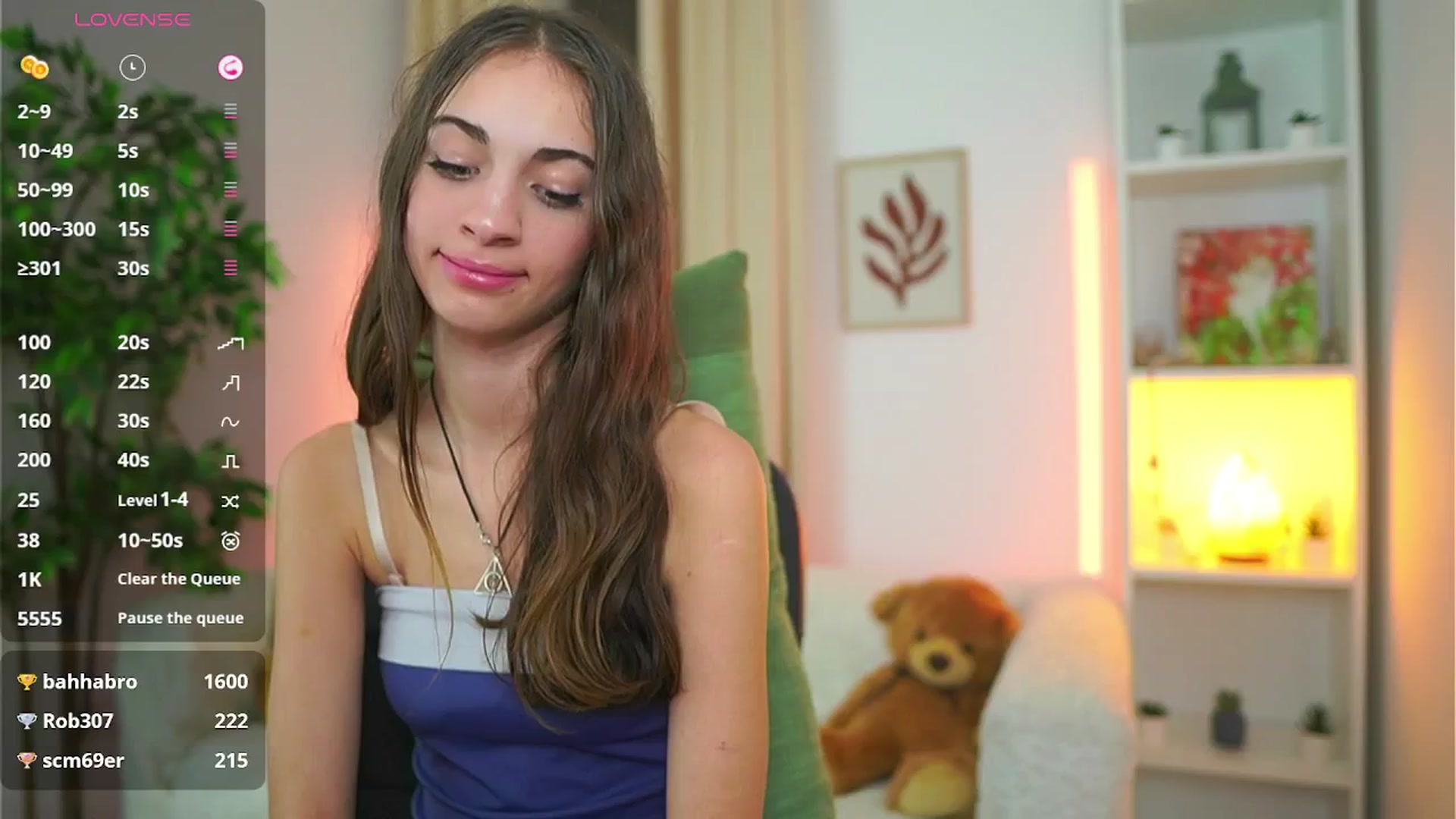 Gallery image thumbnail from Sophie__Grey's myfreecams stream on, 10/05/2025, 20:31 image 6 of 20