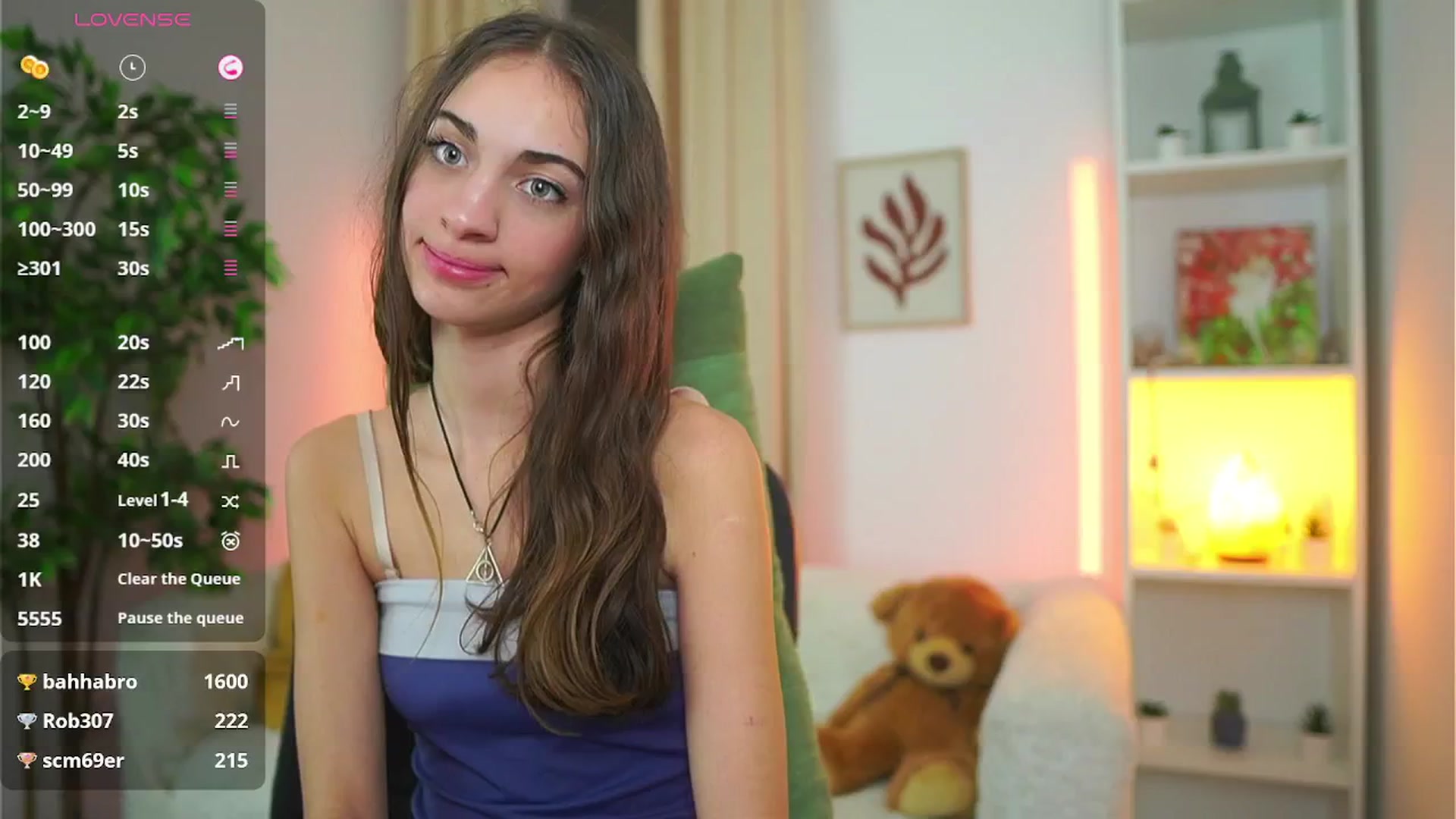 Gallery image thumbnail from Sophie__Grey's myfreecams stream on, 10/05/2025, 20:31 image 4 of 20