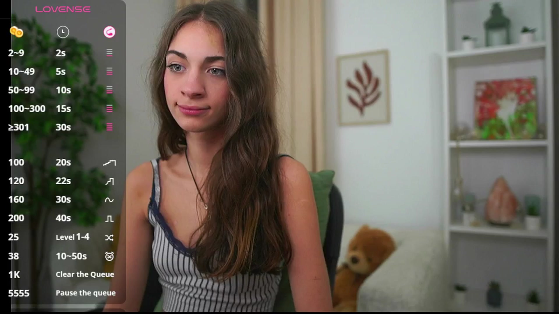 Gallery image thumbnail from Sophie__Grey's myfreecams stream on, 10/07/2025, 17:53 image 14 of 20