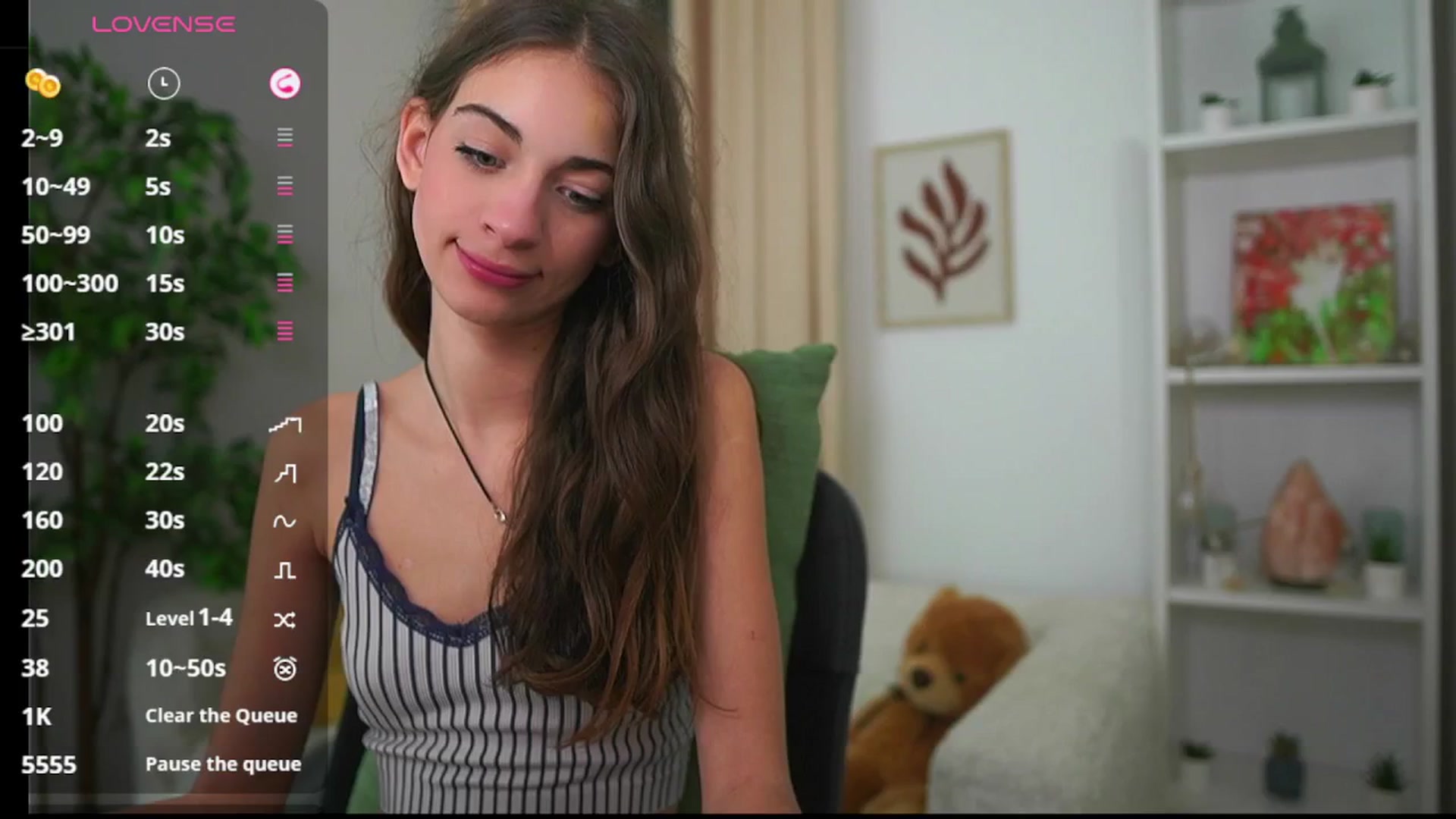 Gallery image thumbnail from Sophie__Grey's myfreecams stream on, 10/07/2025, 17:53 image 19 of 20