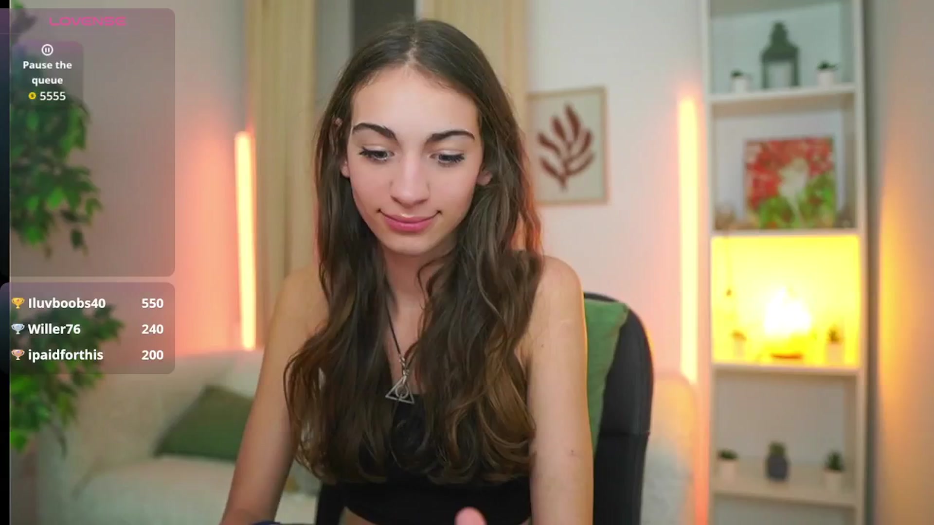 Gallery image thumbnail from Sophie__Grey's myfreecams stream on, 10/24/2025, 17:21 image 7 of 20