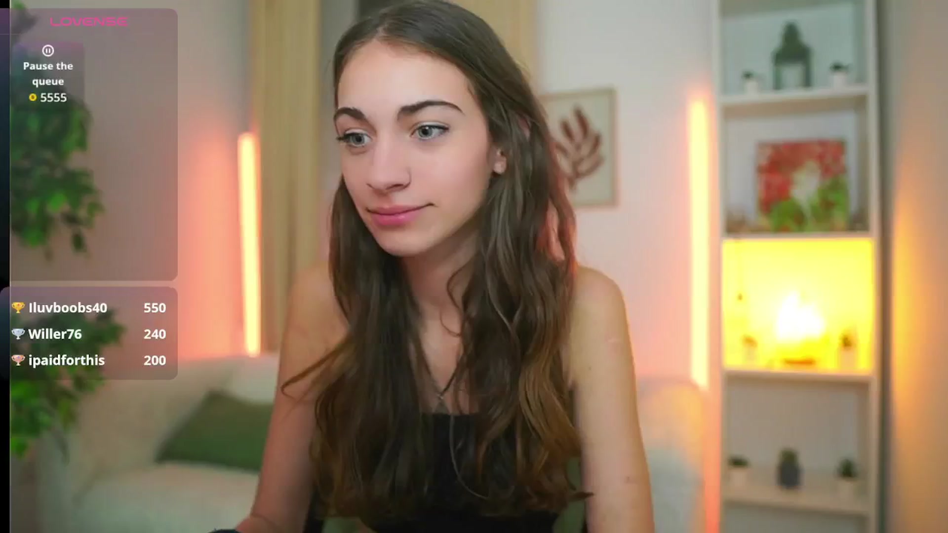 Gallery image thumbnail from Sophie__Grey's myfreecams stream on, 10/24/2025, 17:21 image 3 of 20