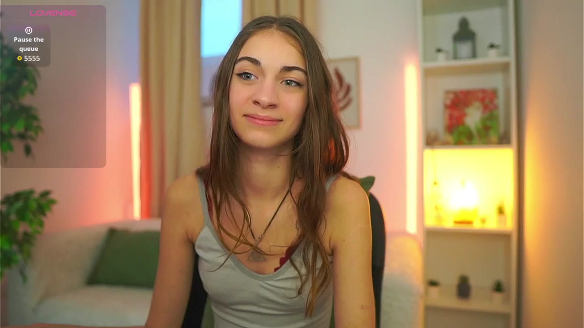 Gallery image thumbnail from Sophie__Grey's myfreecams stream on, 10/25/2025, 15:13 image 4 of 20