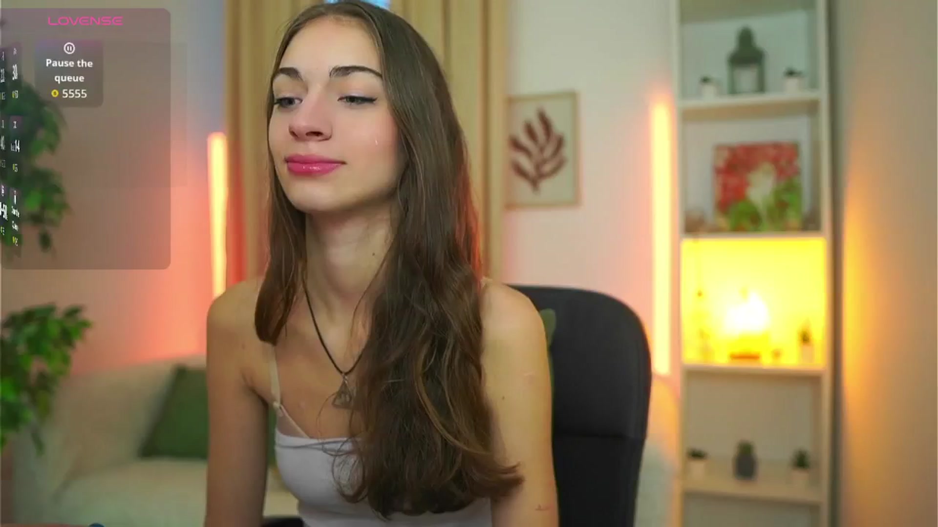 Gallery image thumbnail from Sophie__Grey's myfreecams stream on, 10/26/2025, 16:56 image 2 of 20
