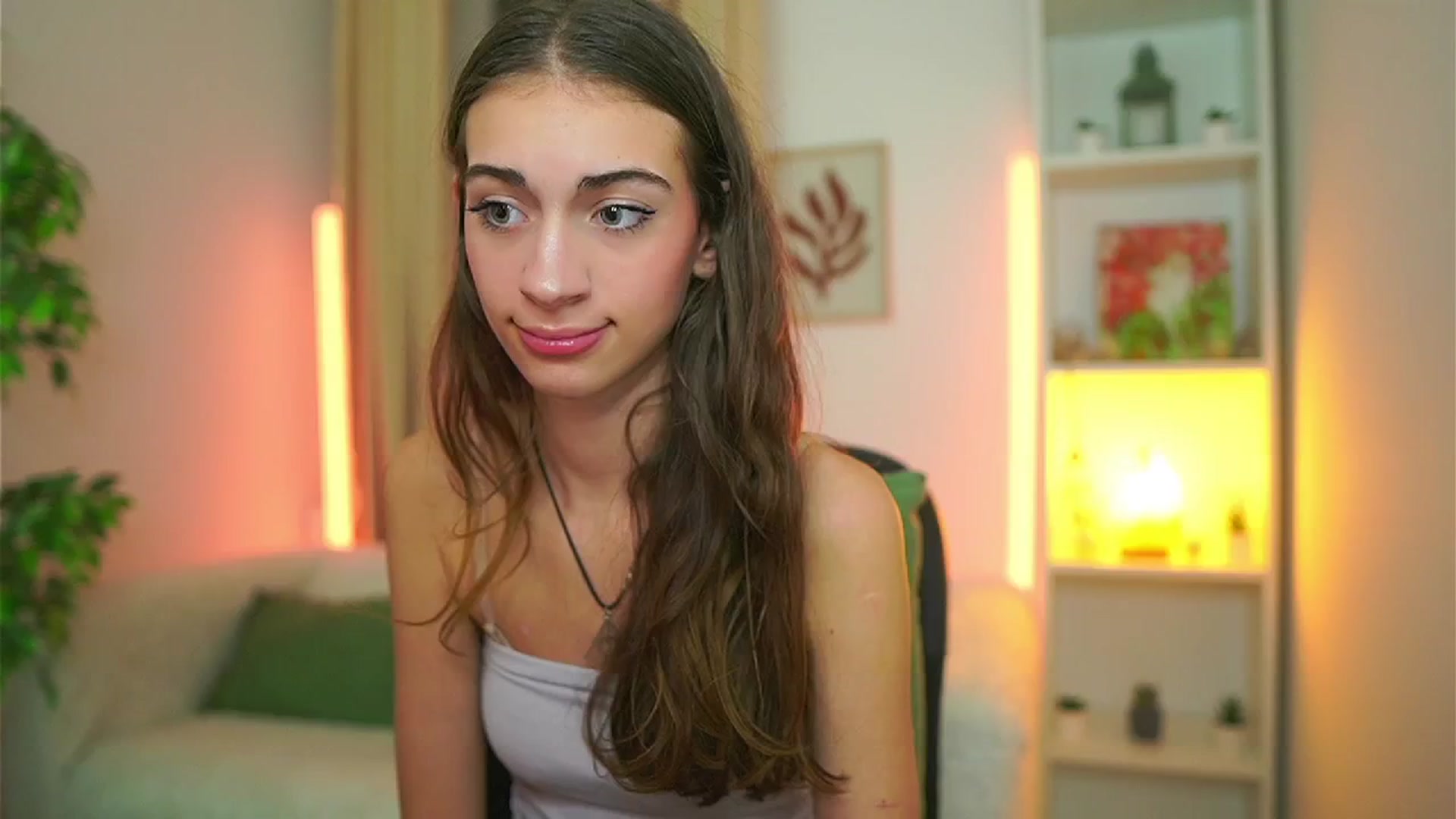 Gallery image thumbnail from Sophie__Grey's myfreecams stream on, 10/26/2025, 21:41 image 7 of 20