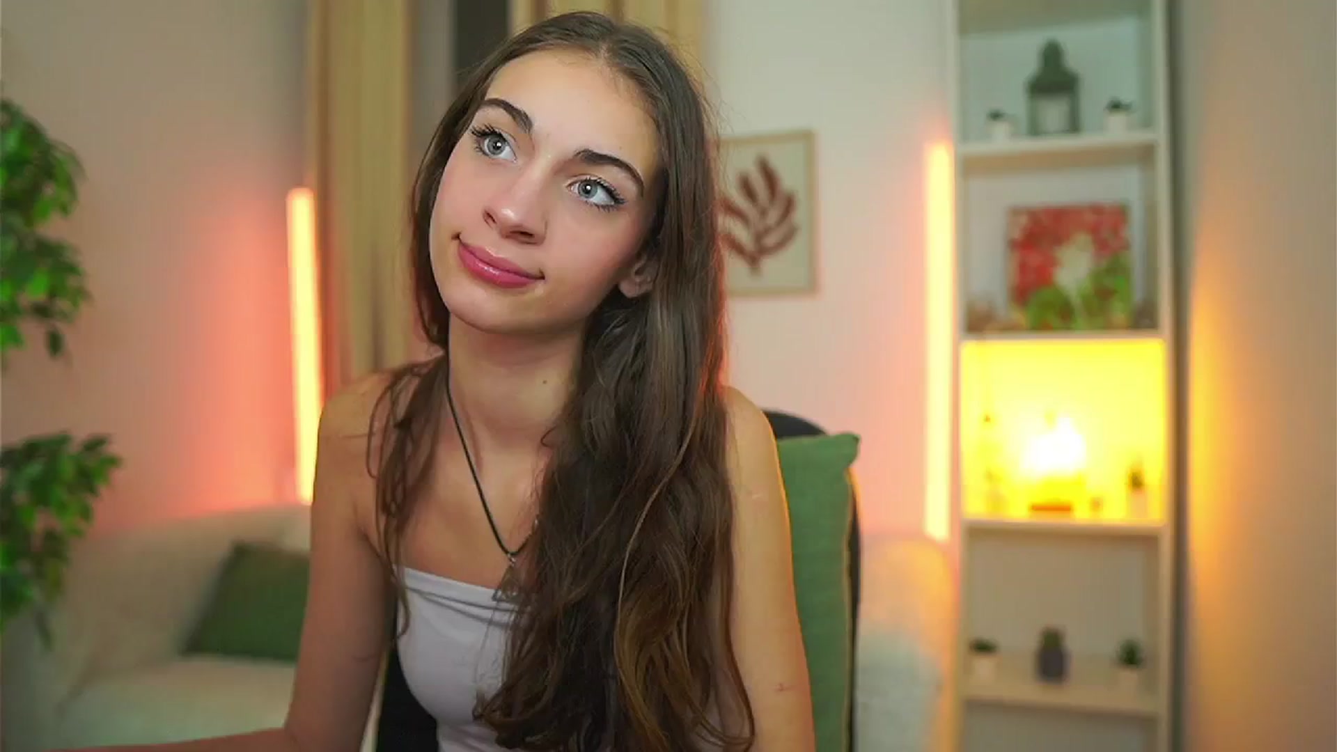 Gallery image thumbnail from Sophie__Grey's myfreecams stream on, 10/26/2025, 21:41 image 20 of 20
