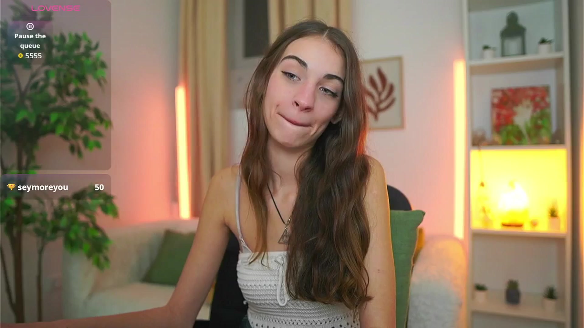 Gallery image thumbnail from Sophie__Grey's myfreecams stream on, 10/29/2025, 16:57 image 6 of 20