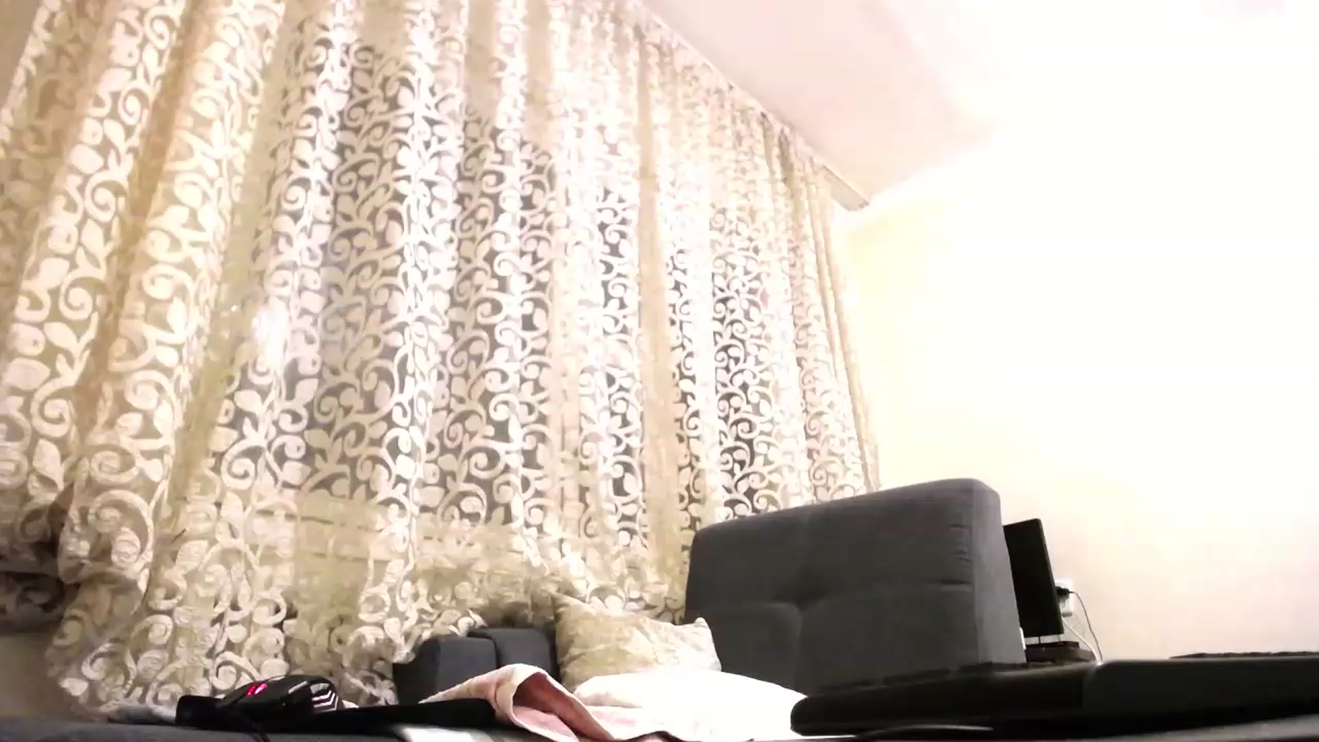 Gallery image thumbnail from Sophie_lee's myfreecams stream on, 11/24/2022, 19:00 image 17 of 20