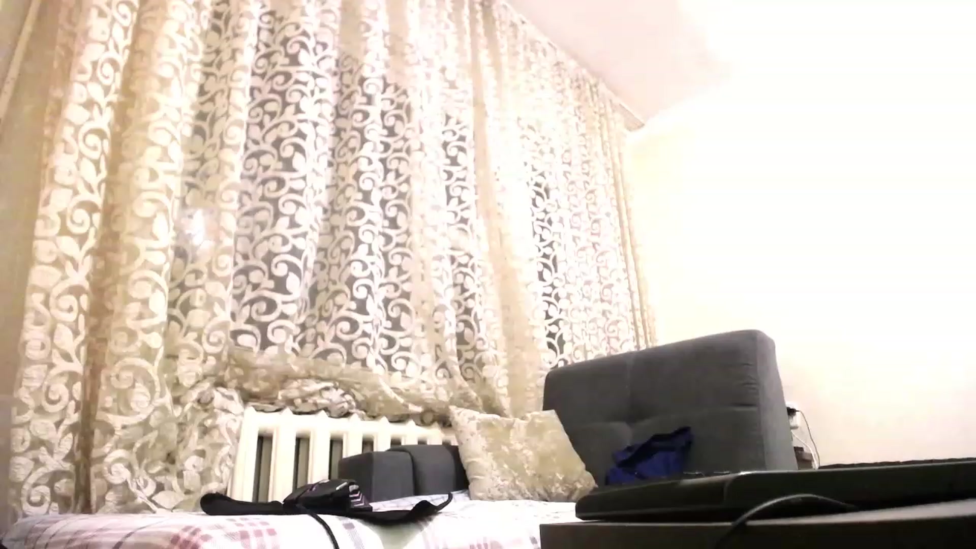 Gallery image thumbnail from Sophie_lee's myfreecams stream on, 12/03/2022, 19:25 image 8 of 20