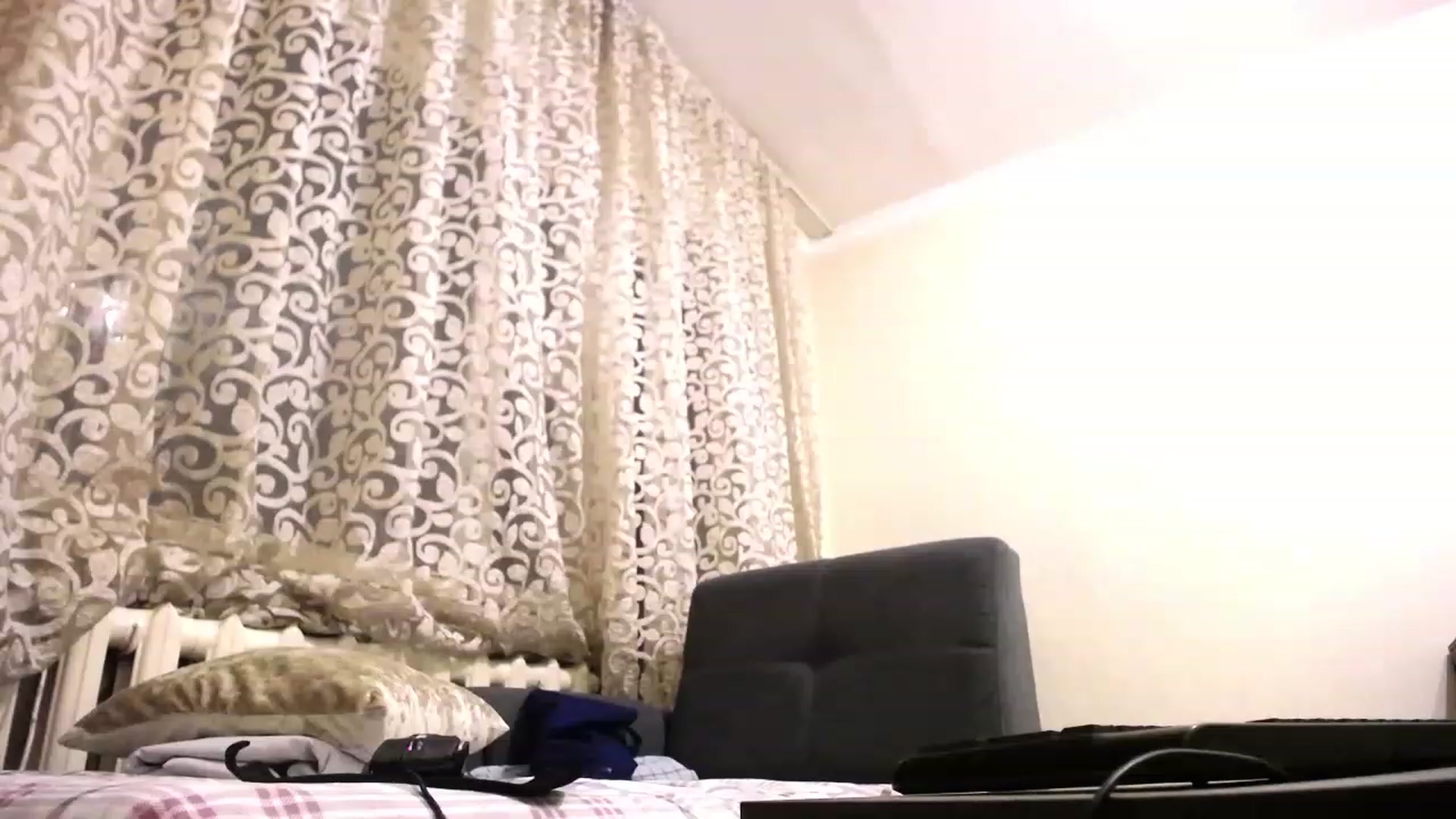 Gallery image thumbnail from Sophie_lee's myfreecams stream on, 12/16/2022, 20:29 image 1 of 20