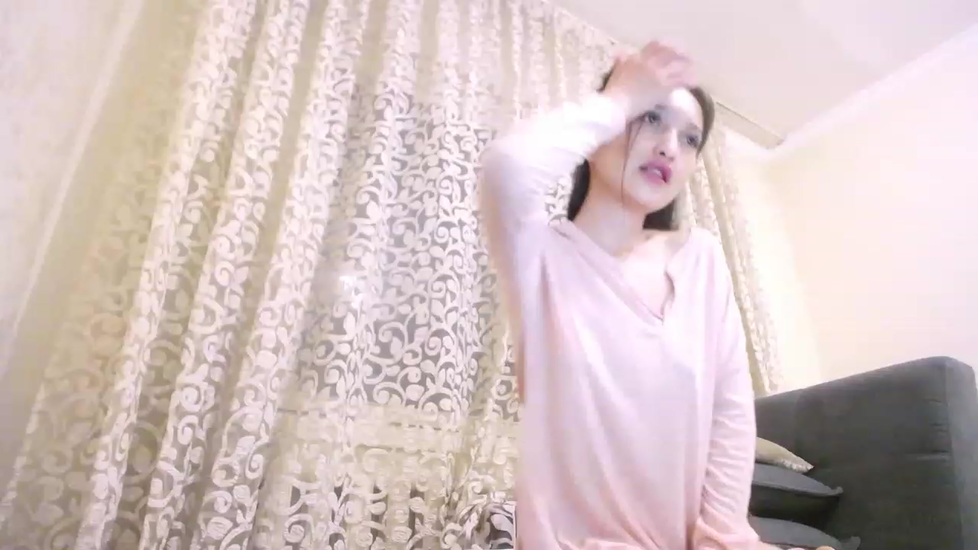 Gallery image thumbnail from Sophie_lee's myfreecams stream on, 04/17/2023, 19:09 image 12 of 20