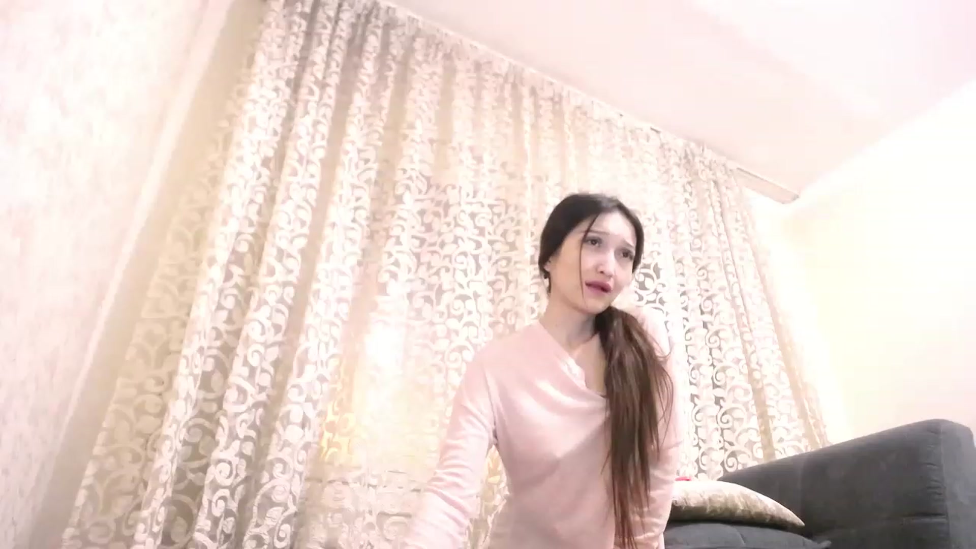 Gallery image thumbnail from Sophie_lee's myfreecams stream on, 04/21/2023, 07:34 image 7 of 20