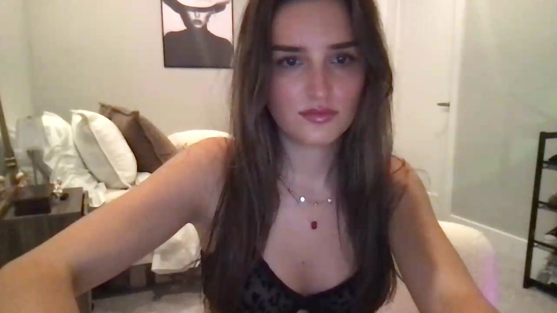 Gallery image thumbnail from Sophiebaby1's myfreecams stream on, 06/30/2026, 23:15 image 15 of 20