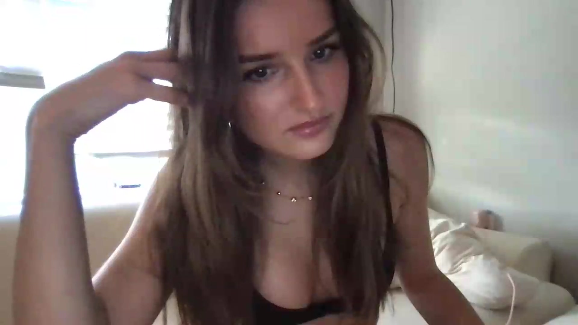 Gallery image thumbnail from Sophiebaby1's myfreecams stream on, 07/14/2026, 01:48 image 19 of 20
