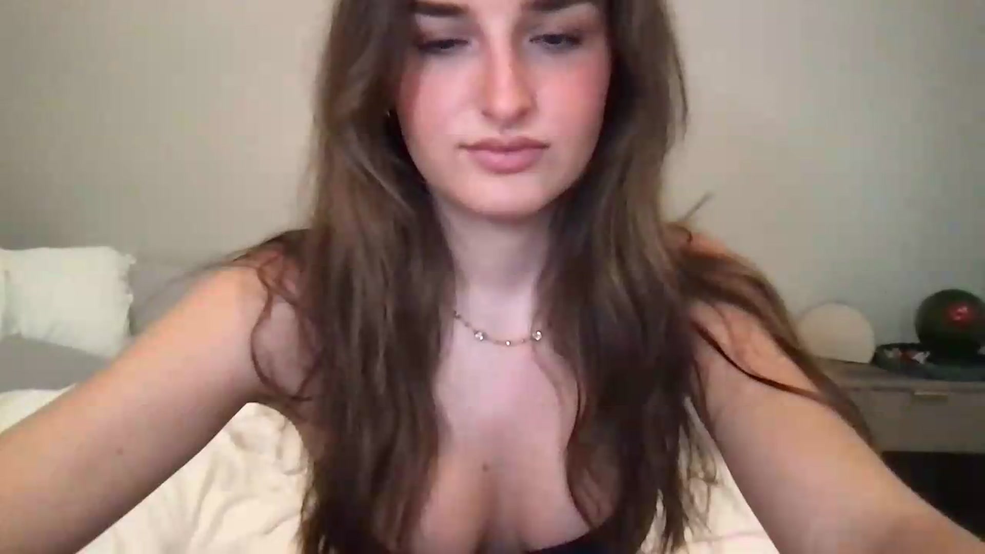 Gallery image thumbnail from Sophiebaby1's myfreecams stream on, 07/21/2026, 20:35 image 10 of 20