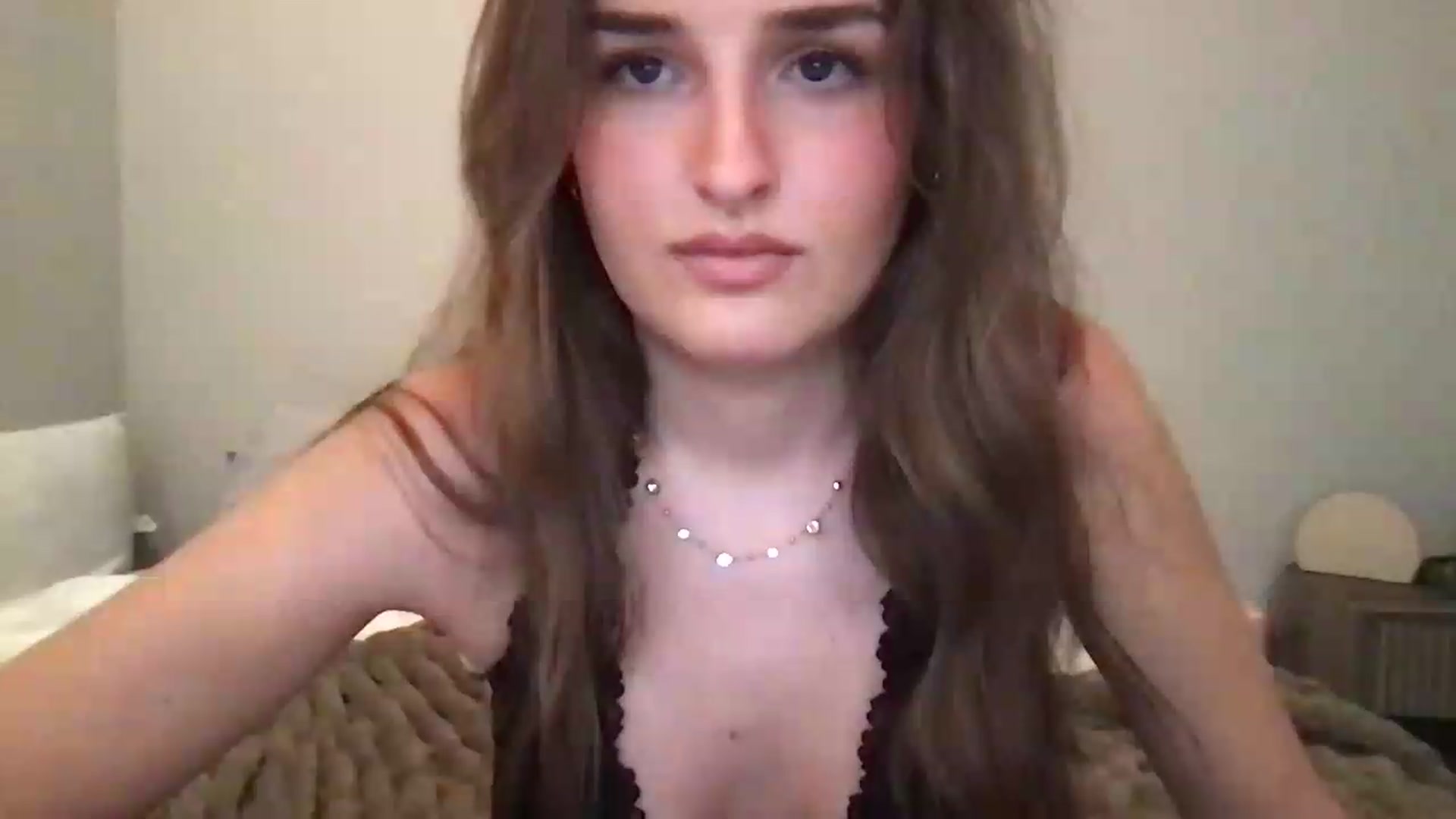 Gallery image thumbnail from Sophiebaby1's myfreecams stream on, 07/22/2026, 24:39 image 11 of 20