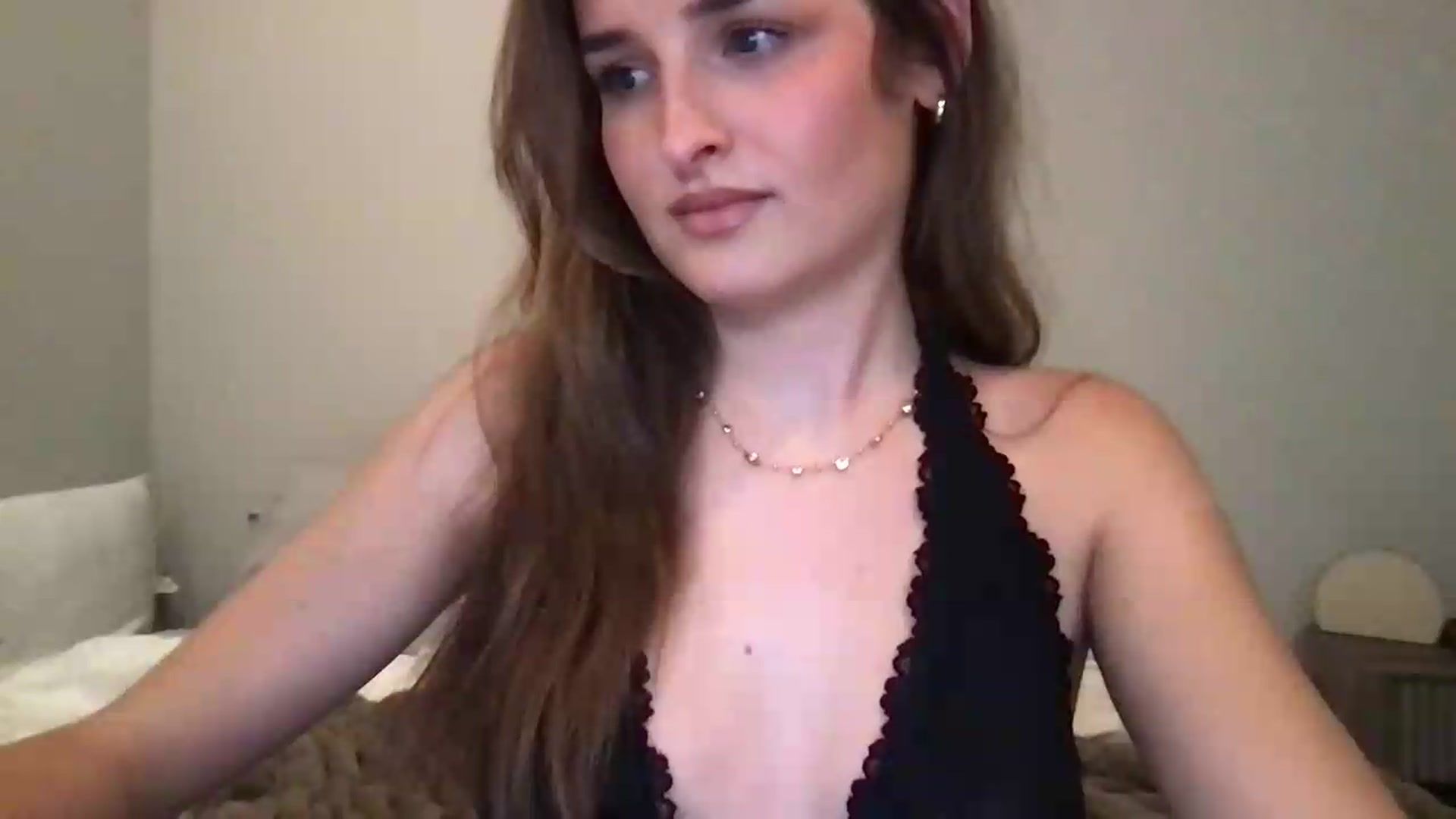 Gallery image thumbnail from Sophiebaby1's myfreecams stream on, 07/22/2026, 24:39 image 12 of 20