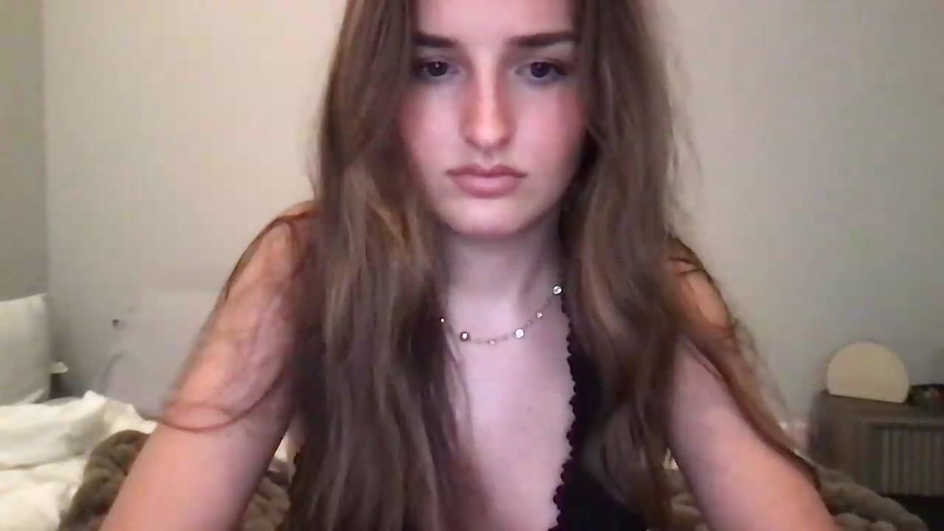 Gallery image thumbnail from Sophiebaby1's myfreecams stream on, 07/22/2026, 24:39 image 5 of 20