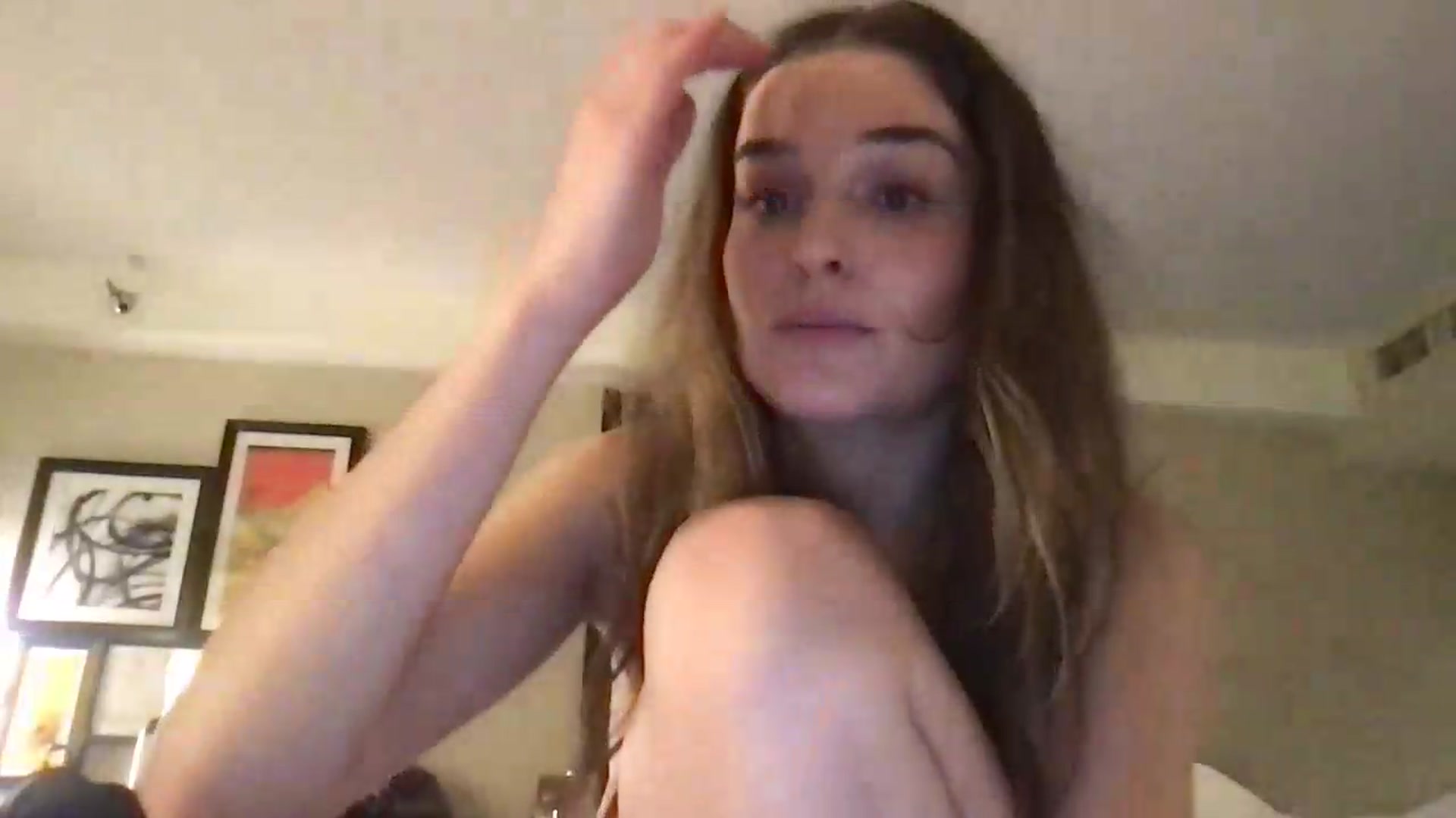 Gallery image thumbnail from Sophiebaby1's myfreecams stream on, 08/10/2026, 06:32 image 18 of 20