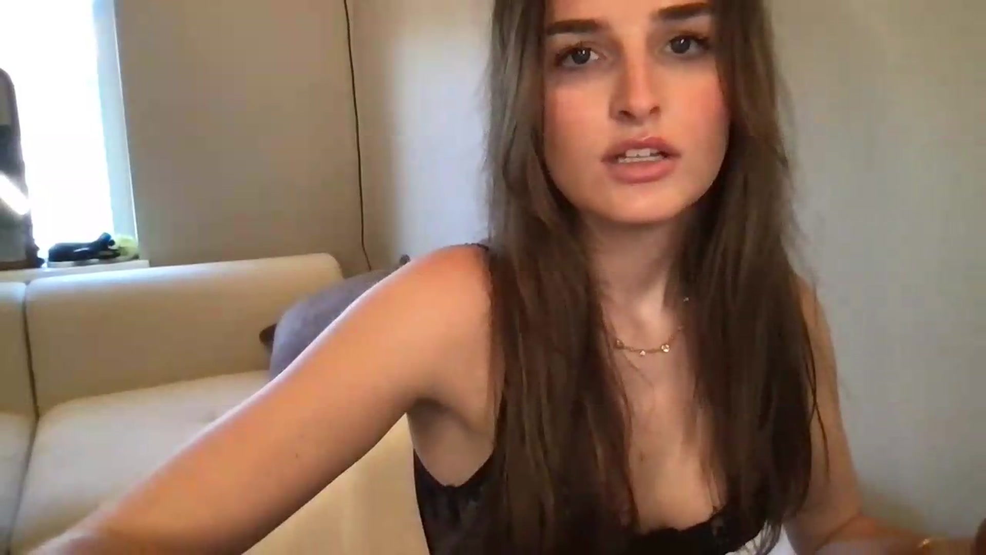 Gallery image thumbnail from Sophiebaby1's myfreecams stream on, 08/26/2026, 24:00 image 18 of 20