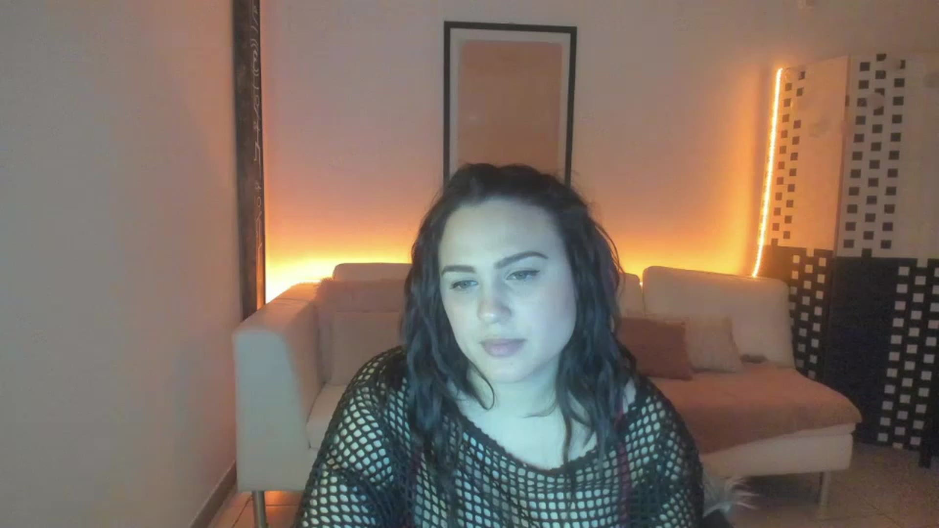 Gallery image thumbnail from Sophiedee18's myfreecams stream on, 01/09/2023, 10:49 image 20 of 20