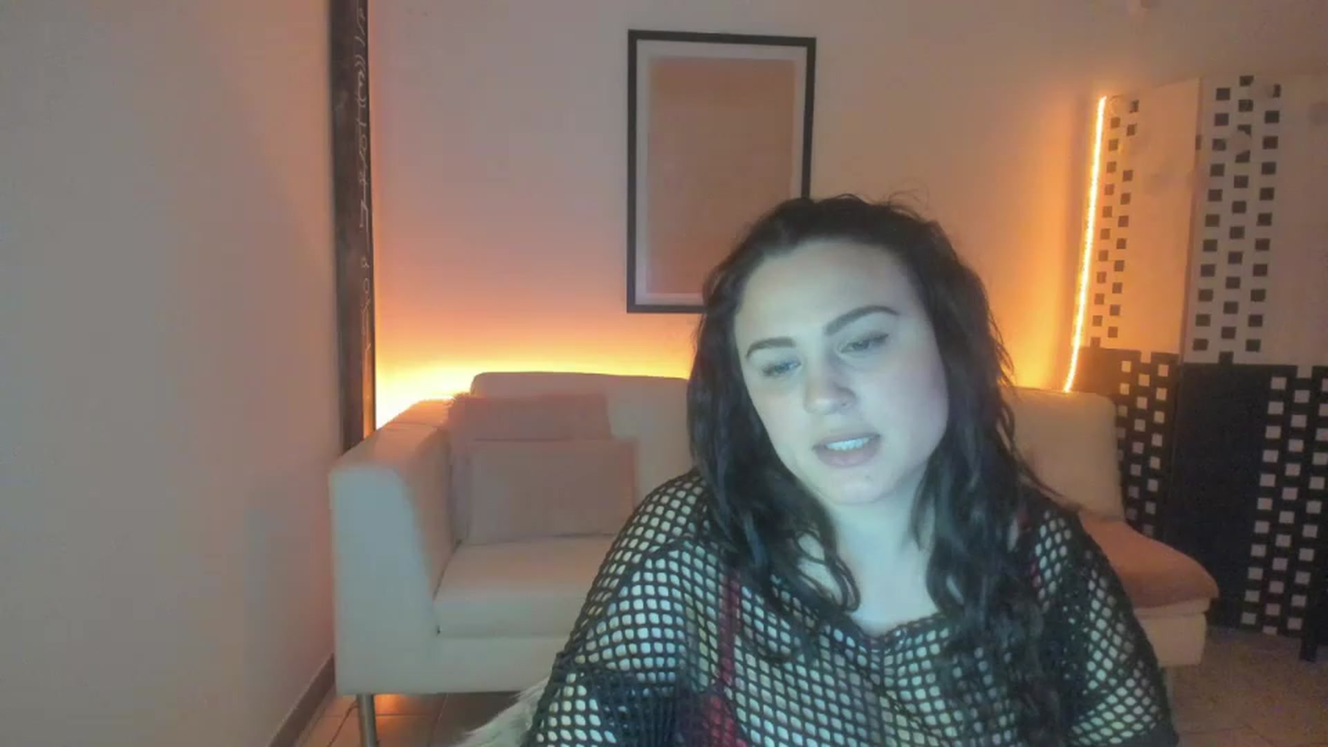 Gallery image thumbnail from Sophiedee18's myfreecams stream on, 01/09/2023, 10:49 image 6 of 20