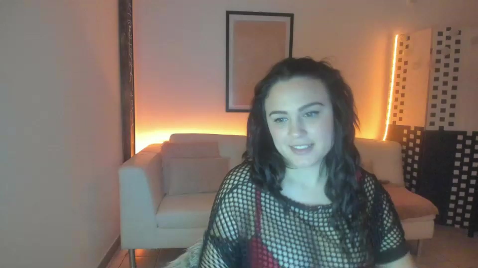 Gallery image thumbnail from Sophiedee18's myfreecams stream on, 01/09/2023, 10:49 image 2 of 20