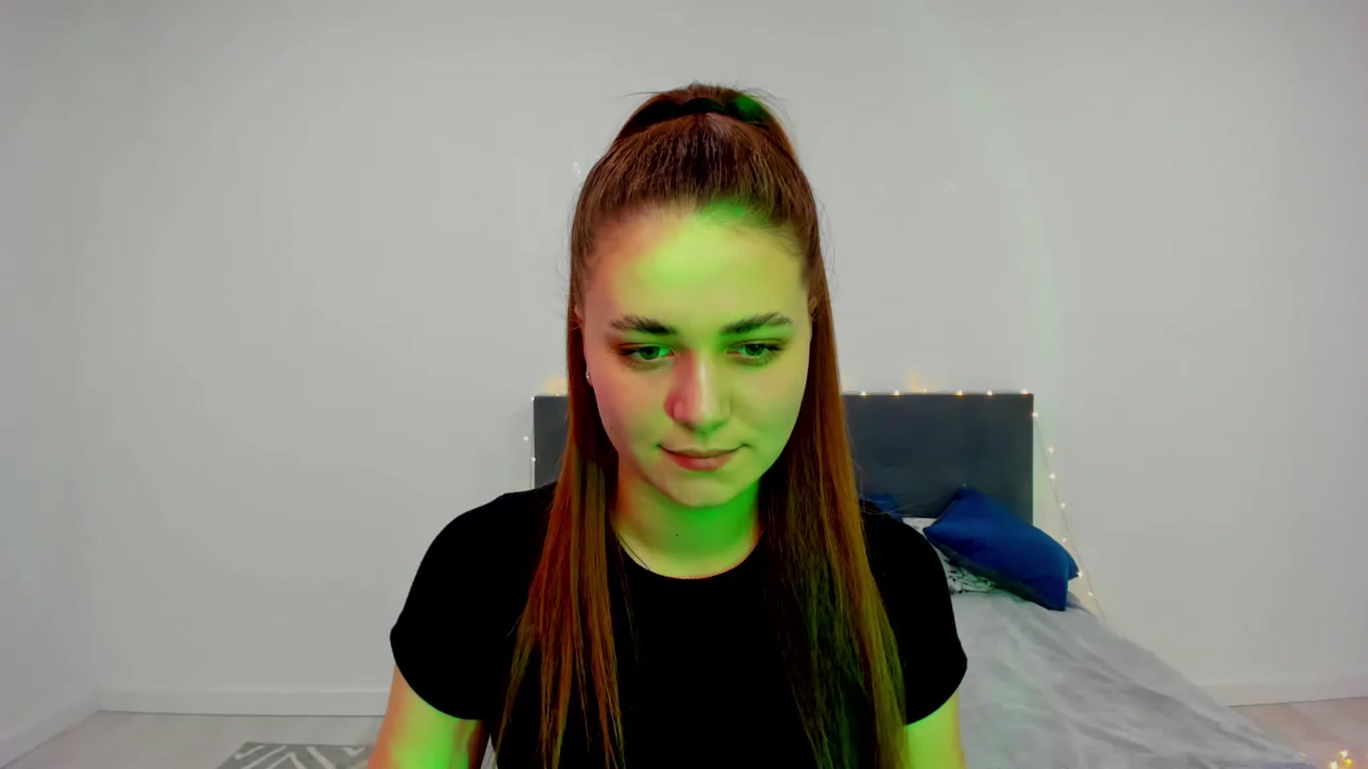 Gallery image thumbnail from SophieeSexxy's myfreecams stream on, 01/26/2023, 20:20 image 20 of 20