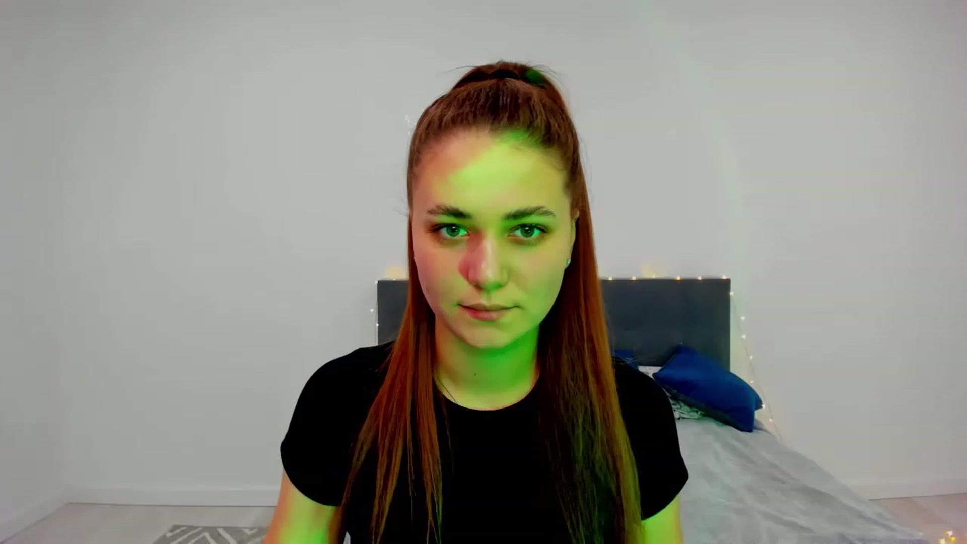 Gallery image thumbnail from SophieeSexxy's myfreecams stream on, 01/26/2023, 20:20 image 18 of 20