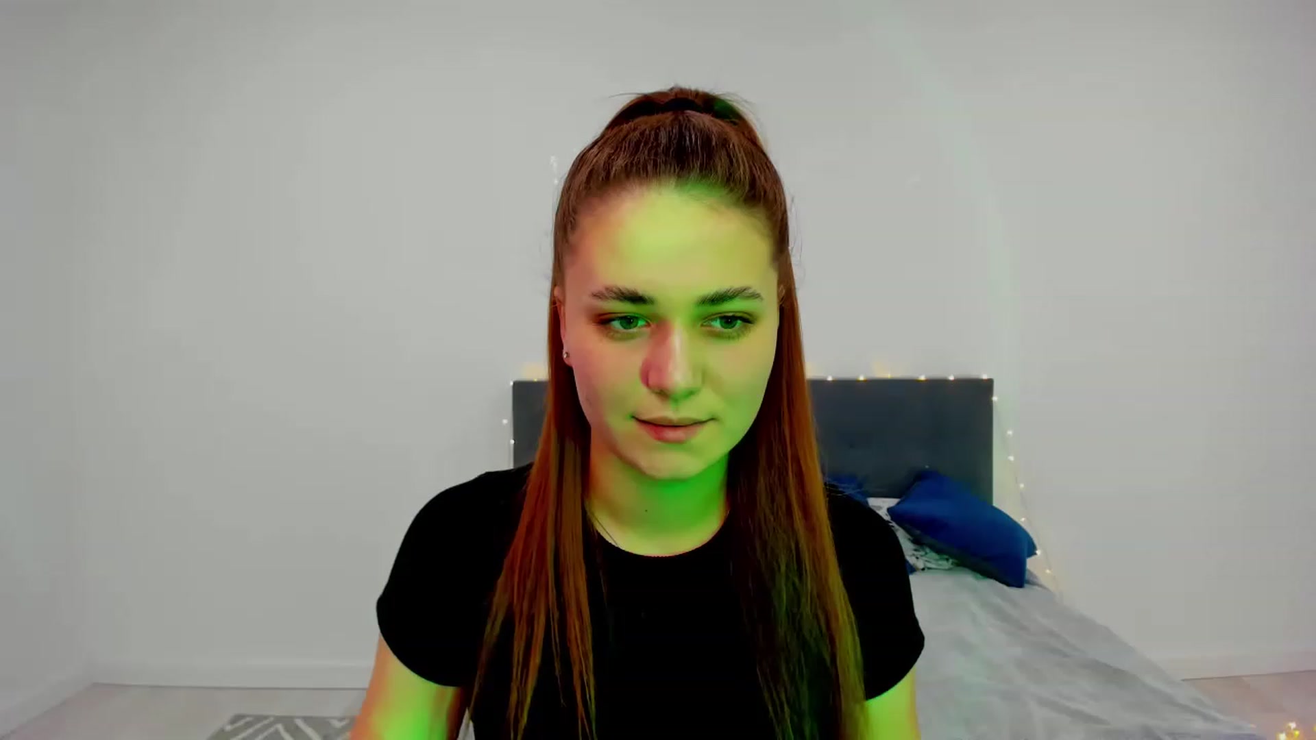 Gallery image thumbnail from SophieeSexxy's myfreecams stream on, 01/26/2023, 20:20 image 19 of 20