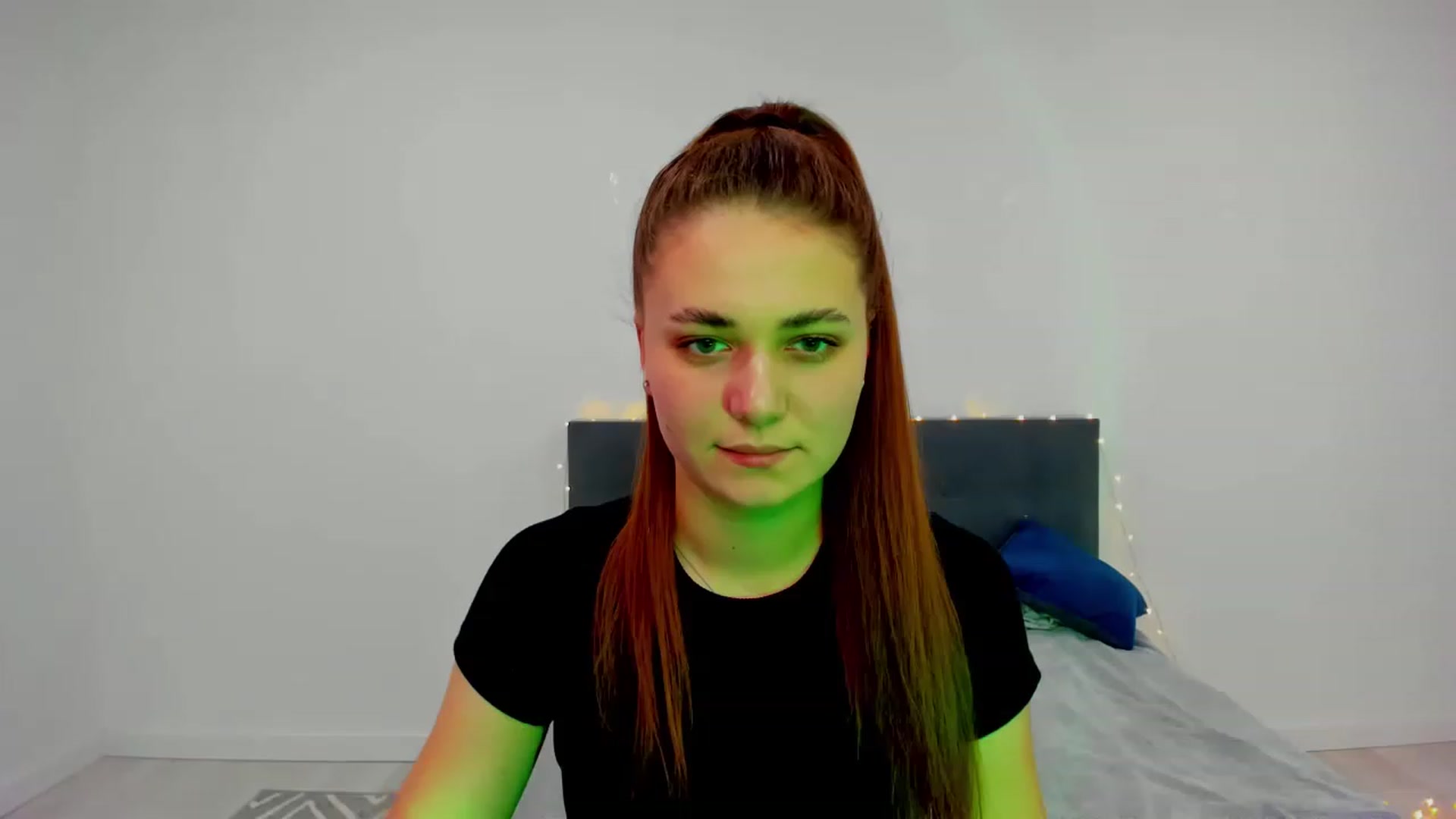 Gallery image thumbnail from SophieeSexxy's myfreecams stream on, 01/26/2023, 20:20 image 4 of 20