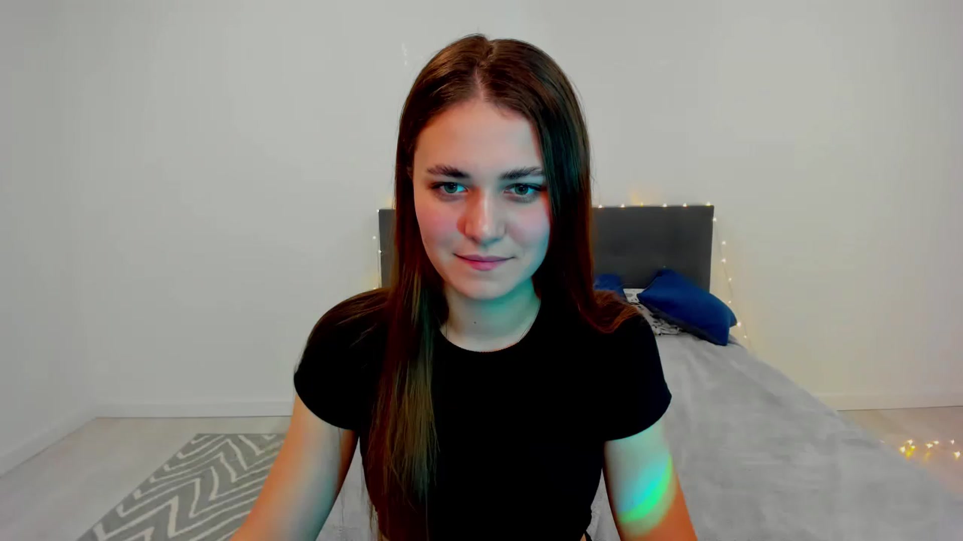 Gallery image thumbnail from SophieeSexxy's myfreecams stream on, 01/26/2023, 22:40 image 10 of 20