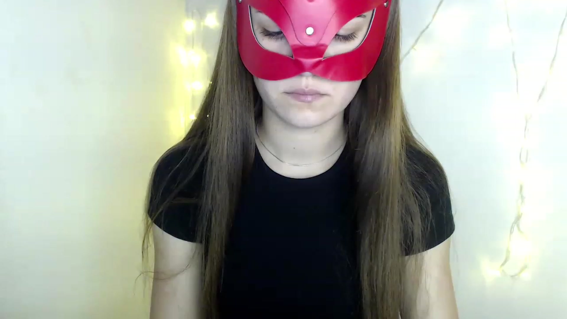 Gallery image thumbnail from SophieeSexxy's myfreecams stream on, 01/31/2023, 07:31 image 13 of 20