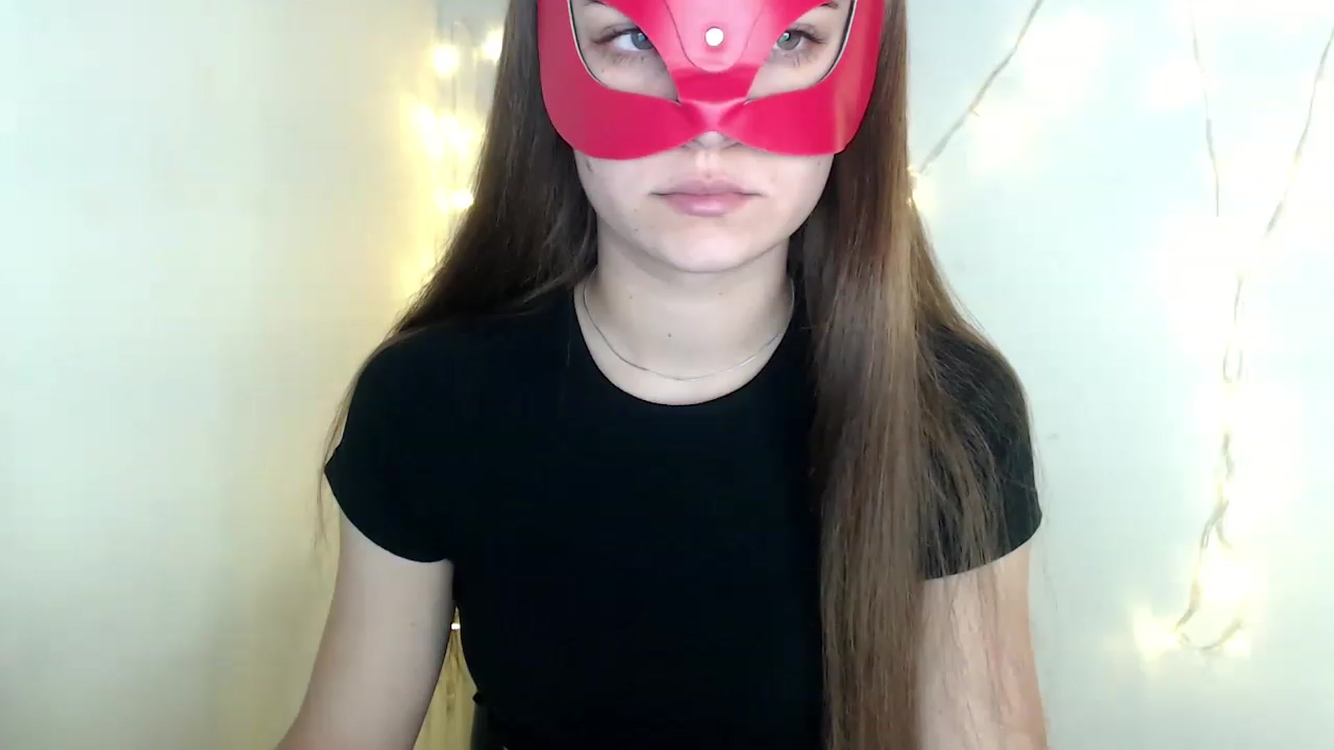 Gallery image thumbnail from SophieeSexxy's myfreecams stream on, 01/31/2023, 07:31 image 10 of 20