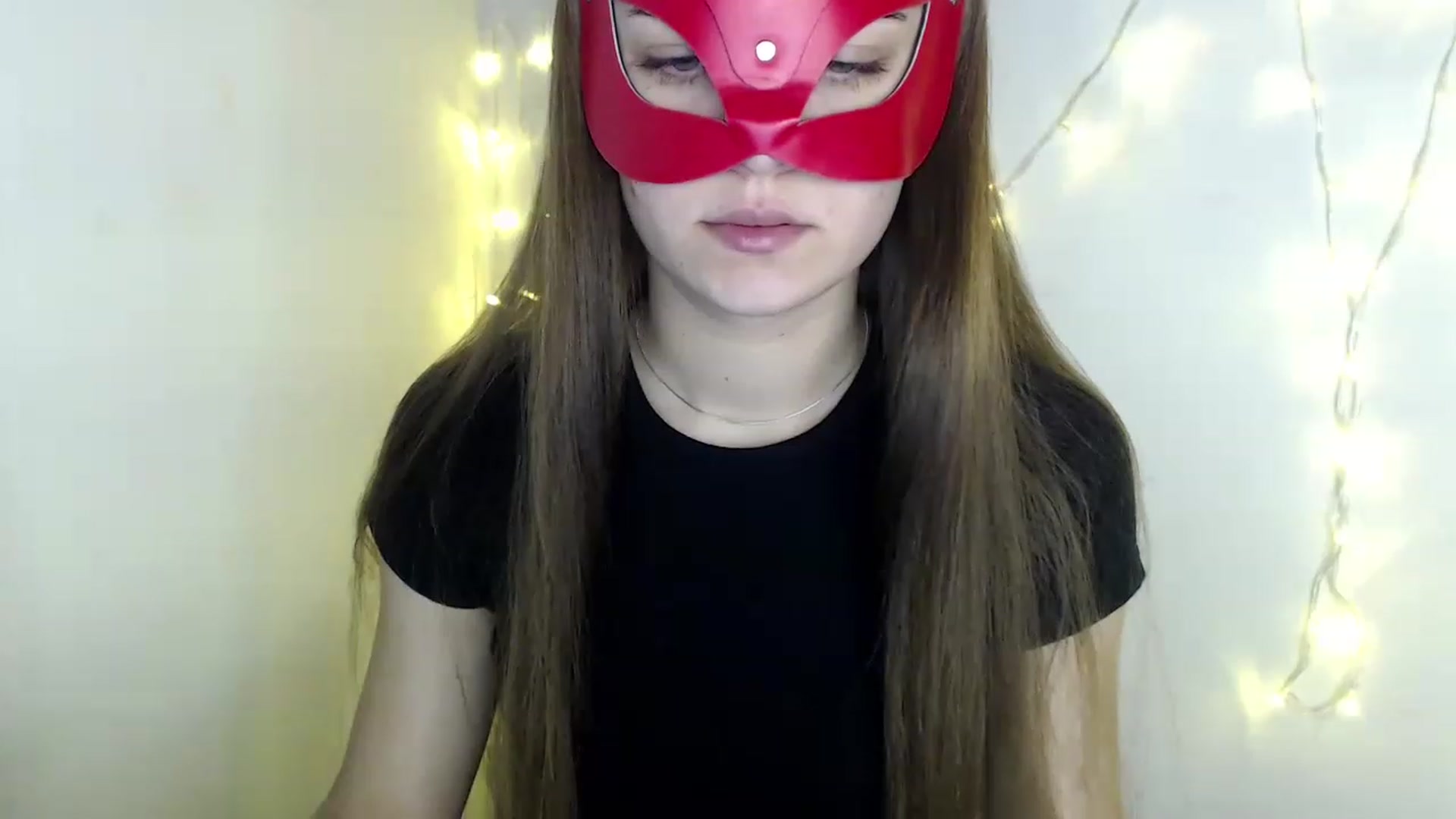 Gallery image thumbnail from SophieeSexxy's myfreecams stream on, 01/31/2023, 07:31 image 6 of 20