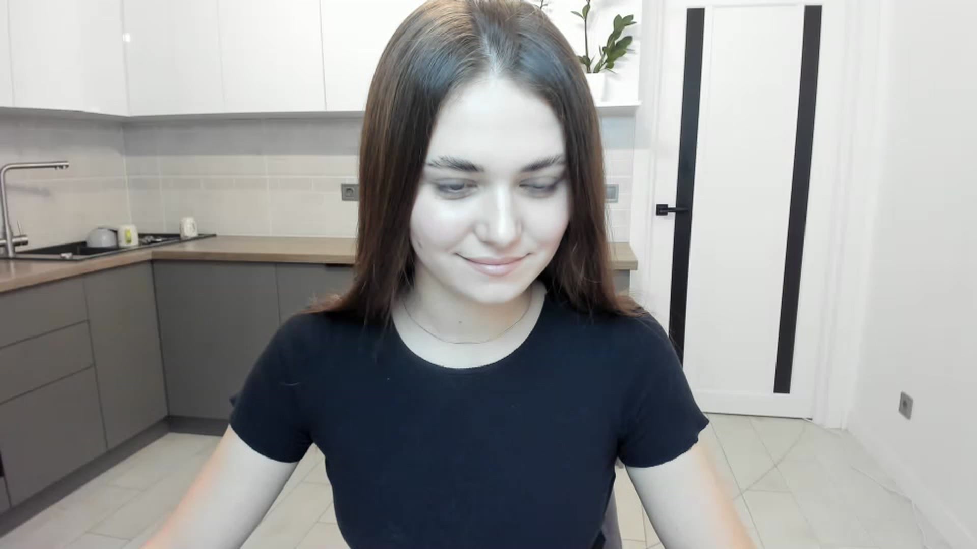 Gallery image thumbnail from SophieeSexxy's myfreecams stream on, 02/02/2023, 15:30 image 19 of 20