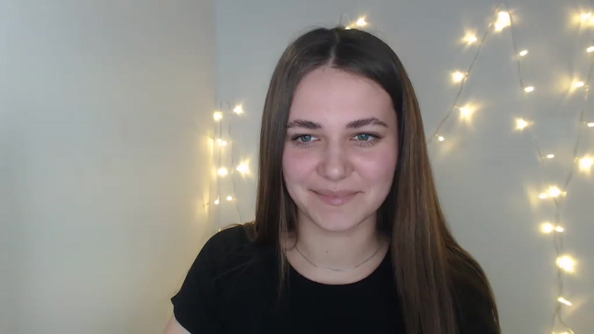 Gallery image thumbnail from SophieeSexxy's myfreecams stream on, 02/03/2023, 19:02 image 8 of 20