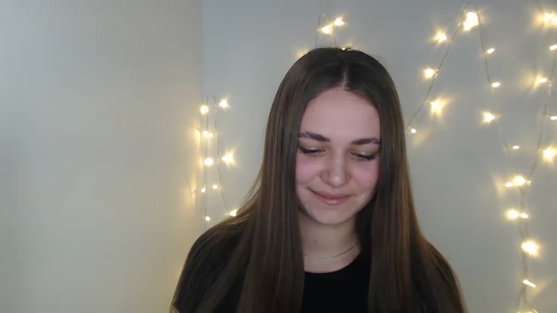 Gallery image thumbnail from SophieeSexxy's myfreecams stream on, 02/03/2023, 19:02 image 5 of 20