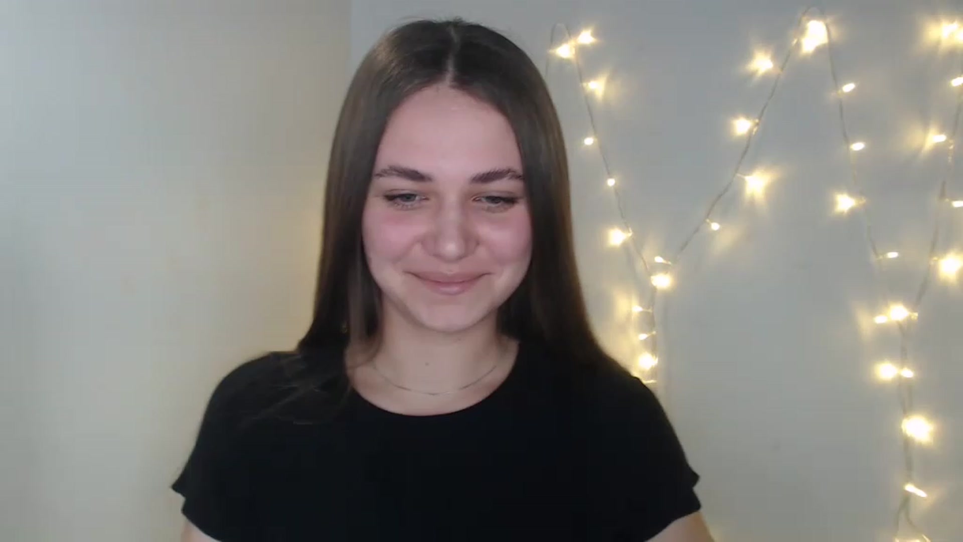 Gallery image thumbnail from SophieeSexxy's myfreecams stream on, 02/03/2023, 19:02 image 6 of 20