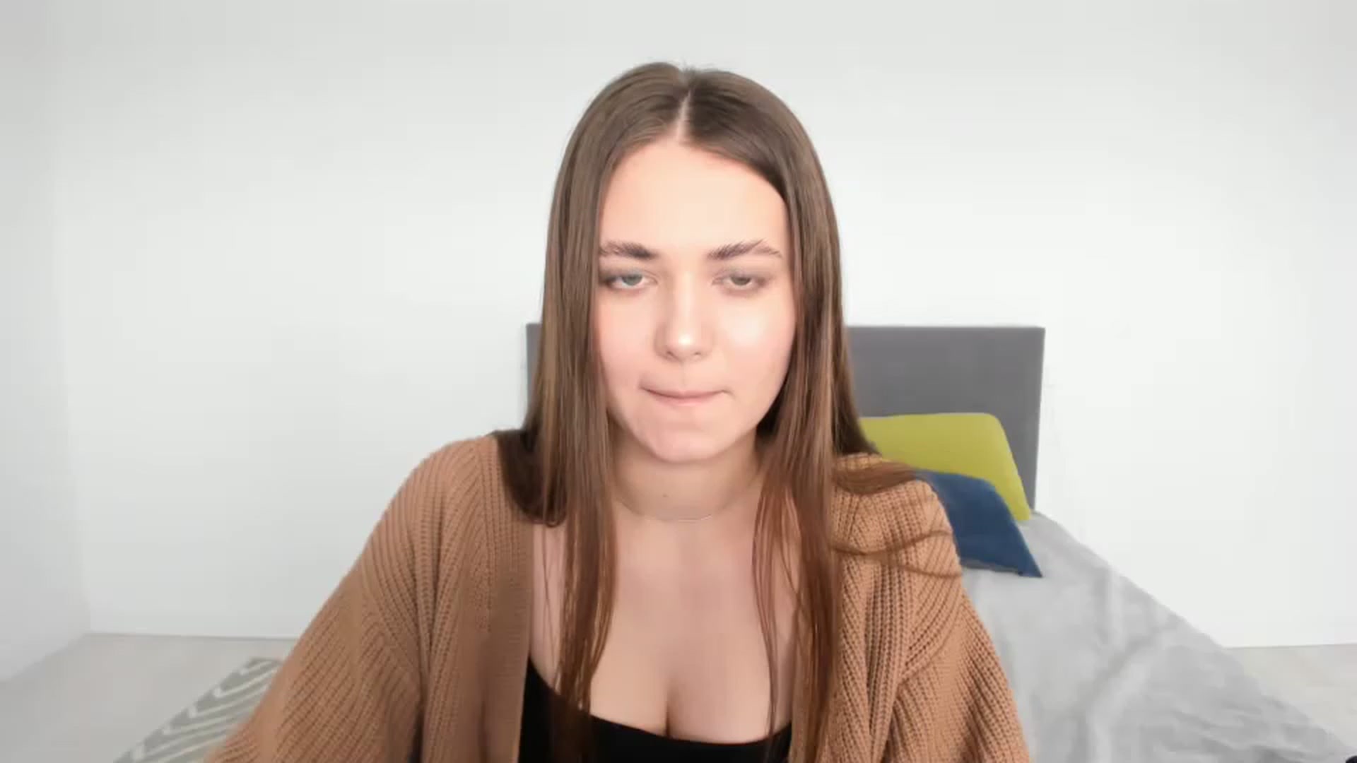 Gallery image thumbnail from SophieeSexxy's myfreecams stream on, 02/04/2023, 12:13 image 19 of 20
