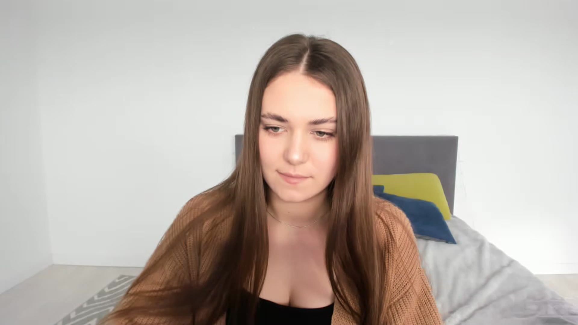 Gallery image thumbnail from SophieeSexxy's myfreecams stream on, 02/04/2023, 12:51 image 20 of 20