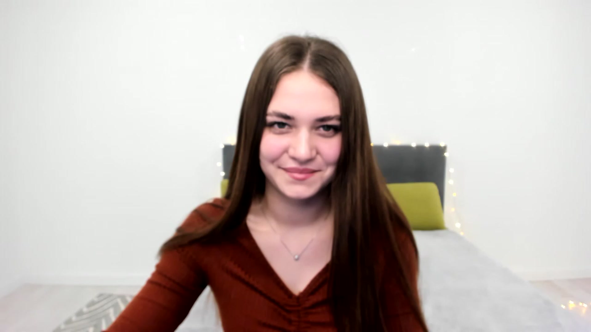 Gallery image thumbnail from SophieeSexxy's myfreecams stream on, 02/06/2023, 16:20 image 13 of 20