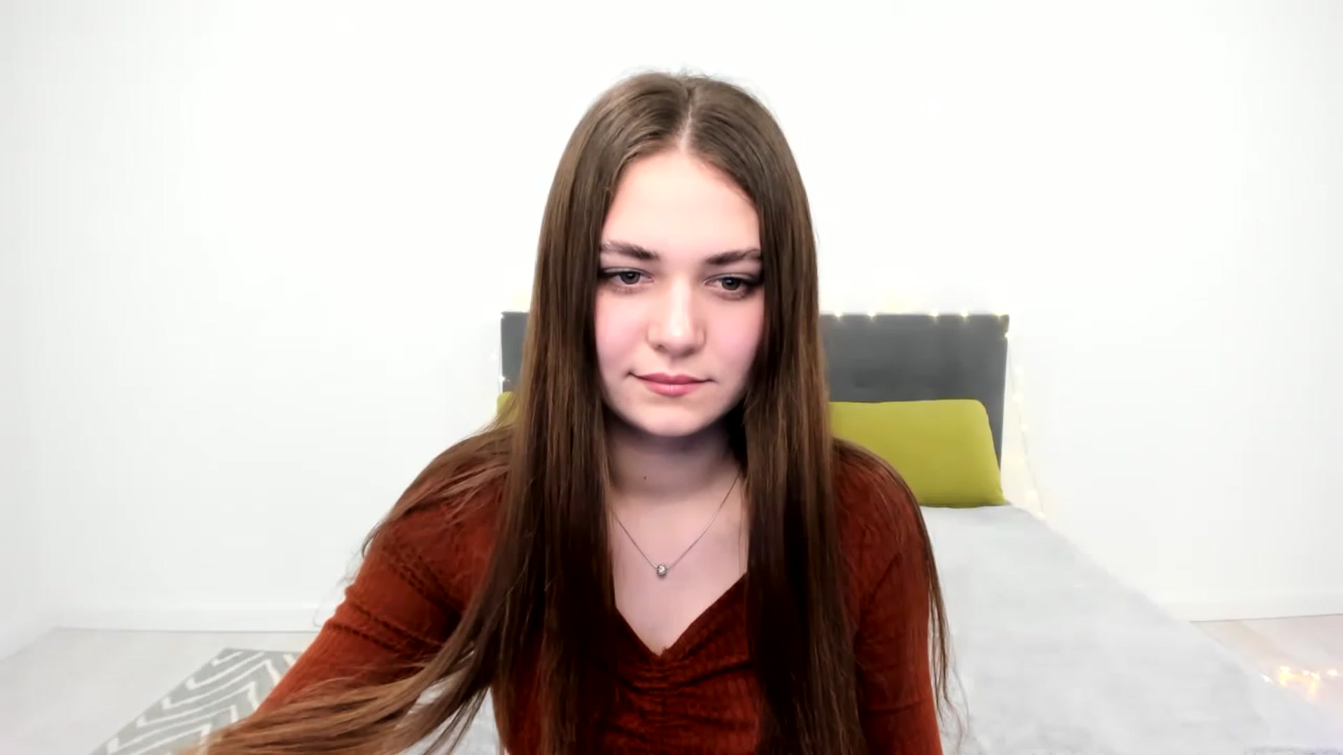 Gallery image thumbnail from SophieeSexxy's myfreecams stream on, 02/06/2023, 16:20 image 10 of 20
