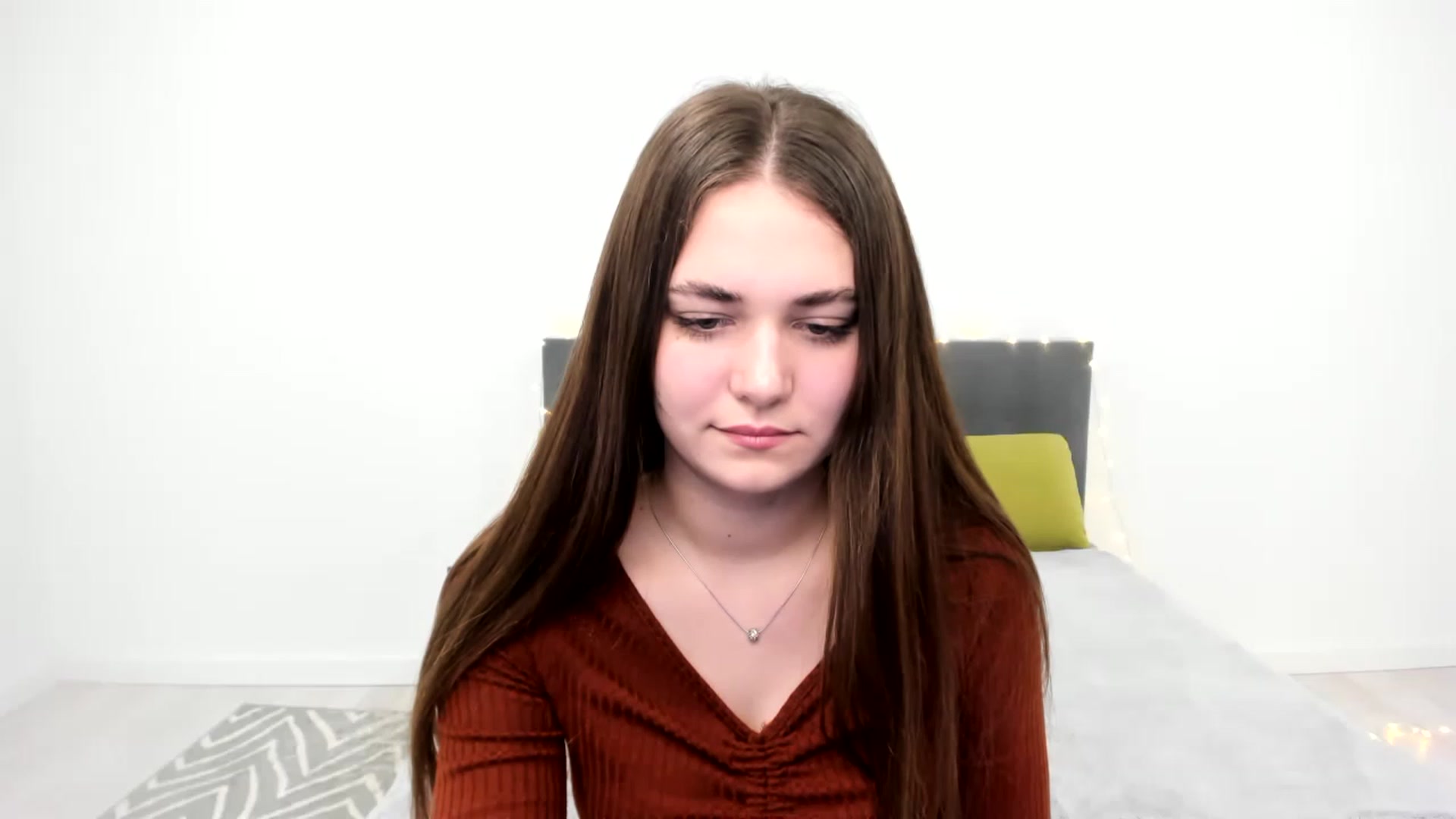 Gallery image thumbnail from SophieeSexxy's myfreecams stream on, 02/06/2023, 16:20 image 11 of 20
