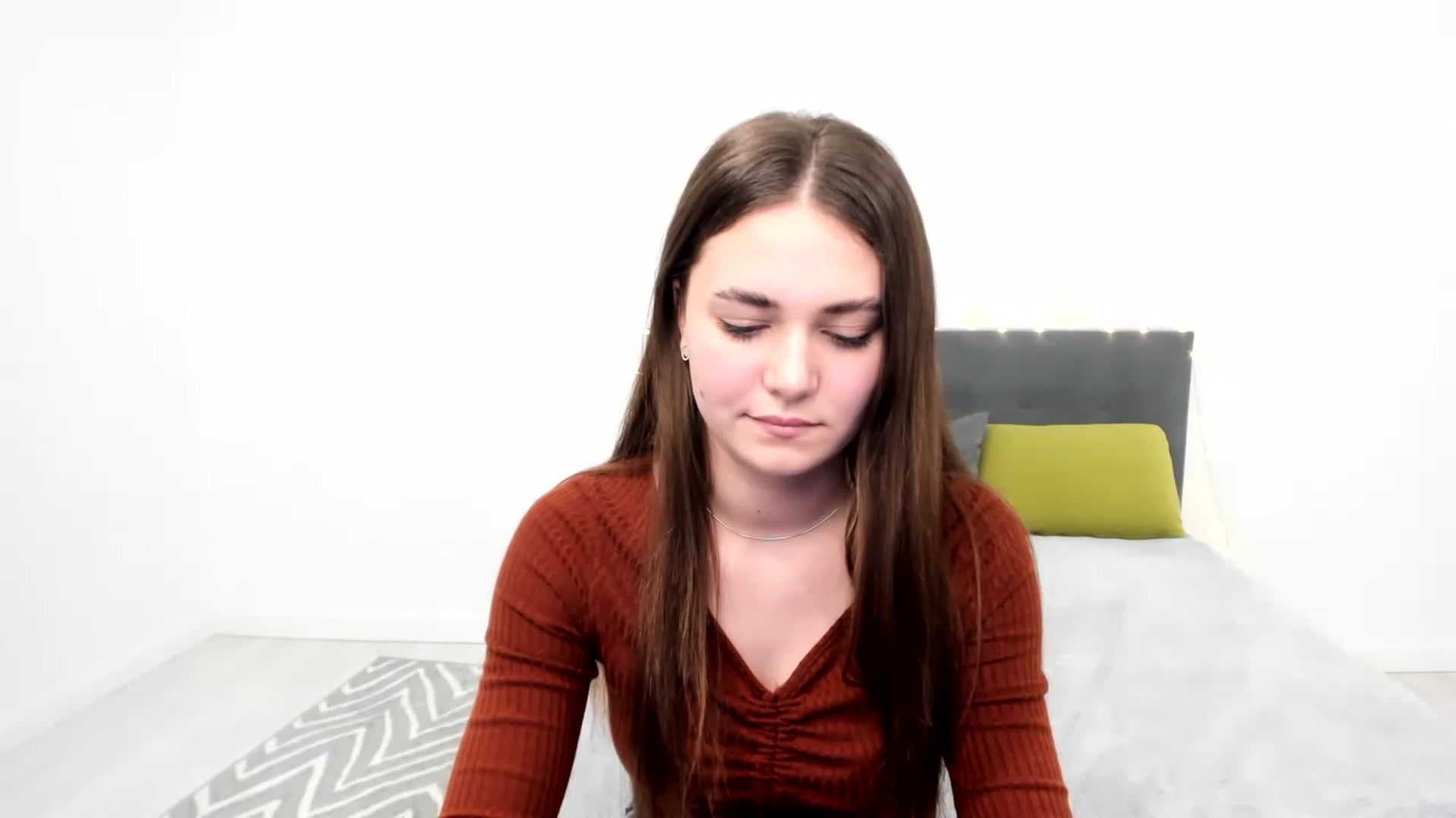 Gallery image thumbnail from SophieeSexxy's myfreecams stream on, 02/06/2023, 17:45 image 14 of 20