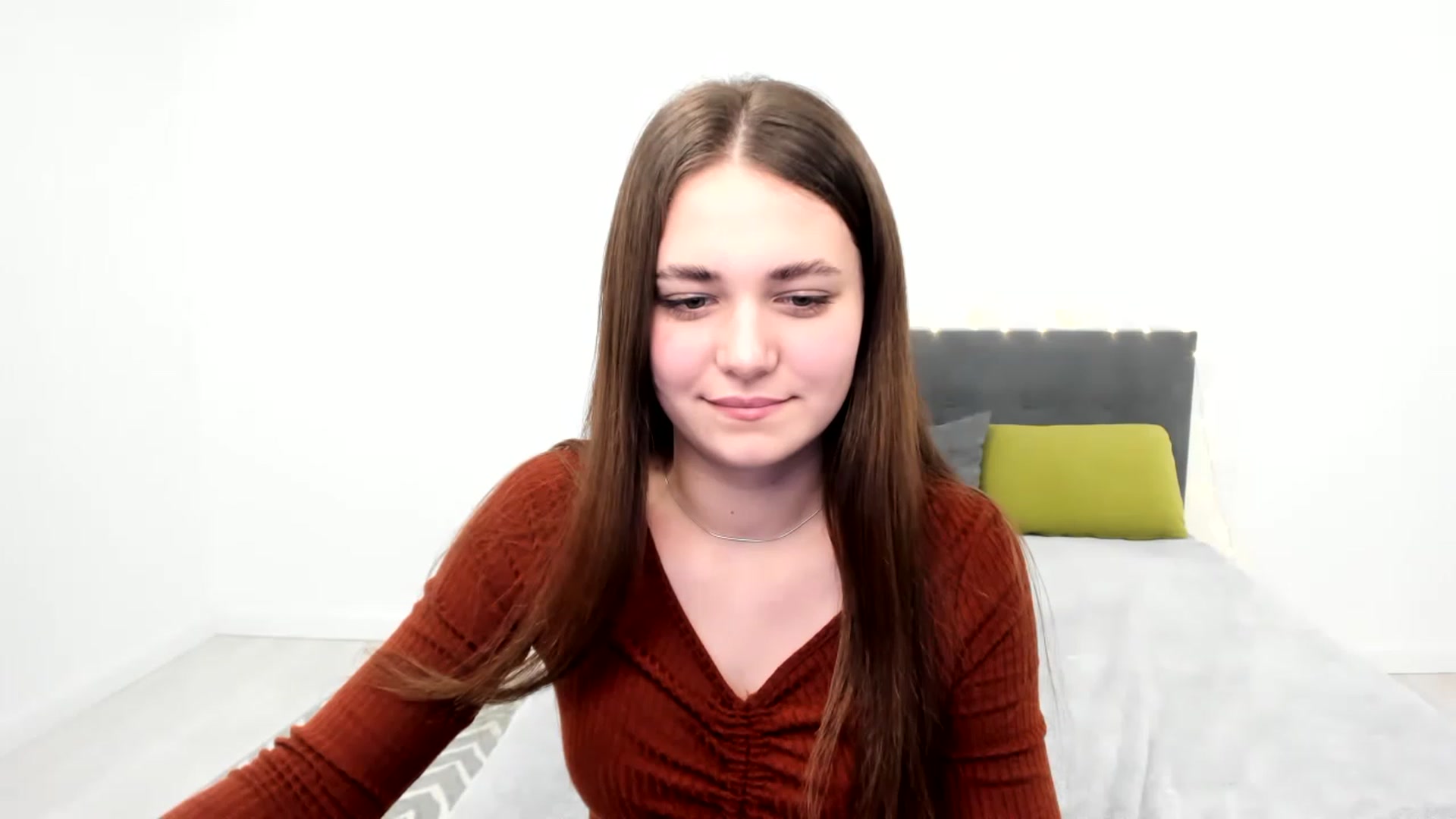 Gallery image thumbnail from SophieeSexxy's myfreecams stream on, 02/06/2023, 18:06 image 1 of 20