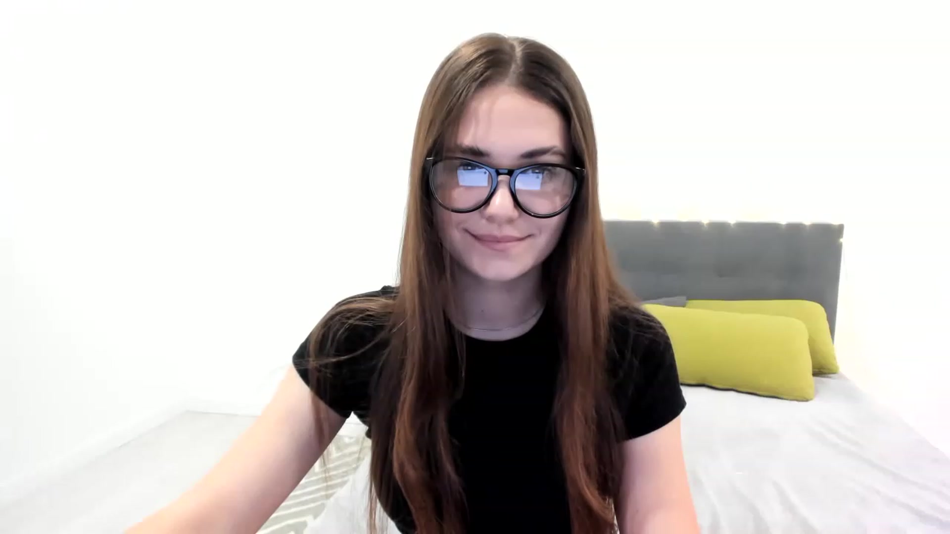 Gallery image thumbnail from SophieeSexxy's myfreecams stream on, 02/07/2023, 17:04 image 11 of 20