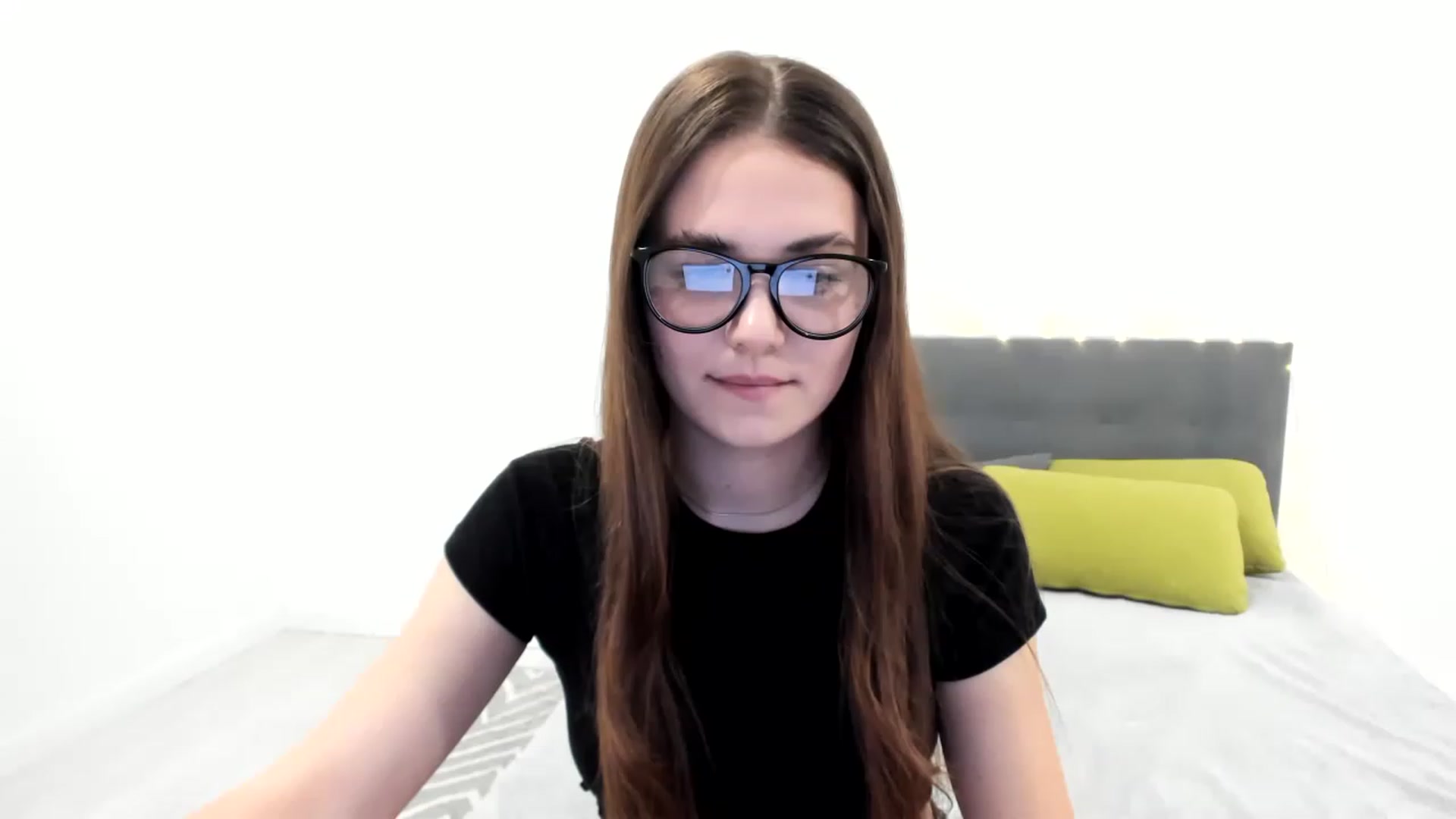Gallery image thumbnail from SophieeSexxy's myfreecams stream on, 02/07/2023, 17:04 image 4 of 20