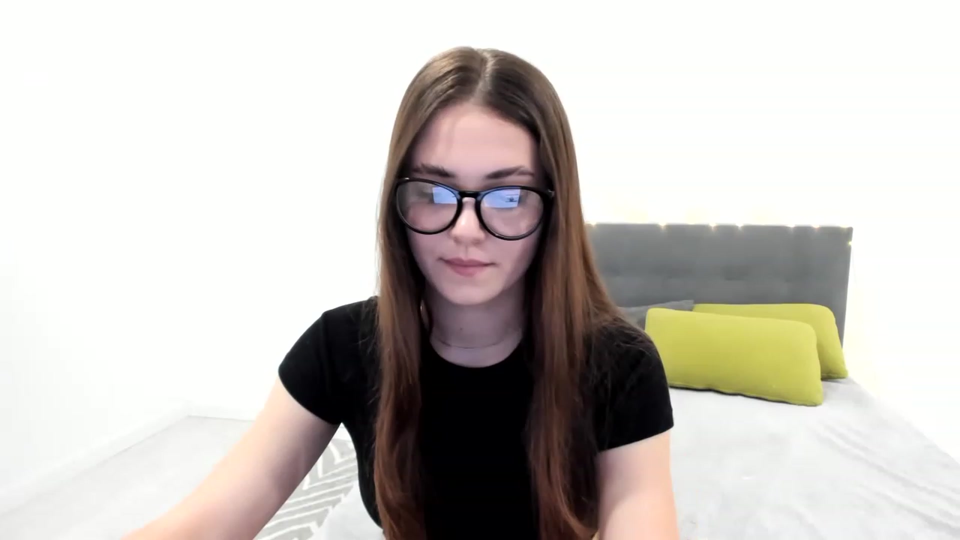 Gallery image thumbnail from SophieeSexxy's myfreecams stream on, 02/07/2023, 17:04 image 9 of 20