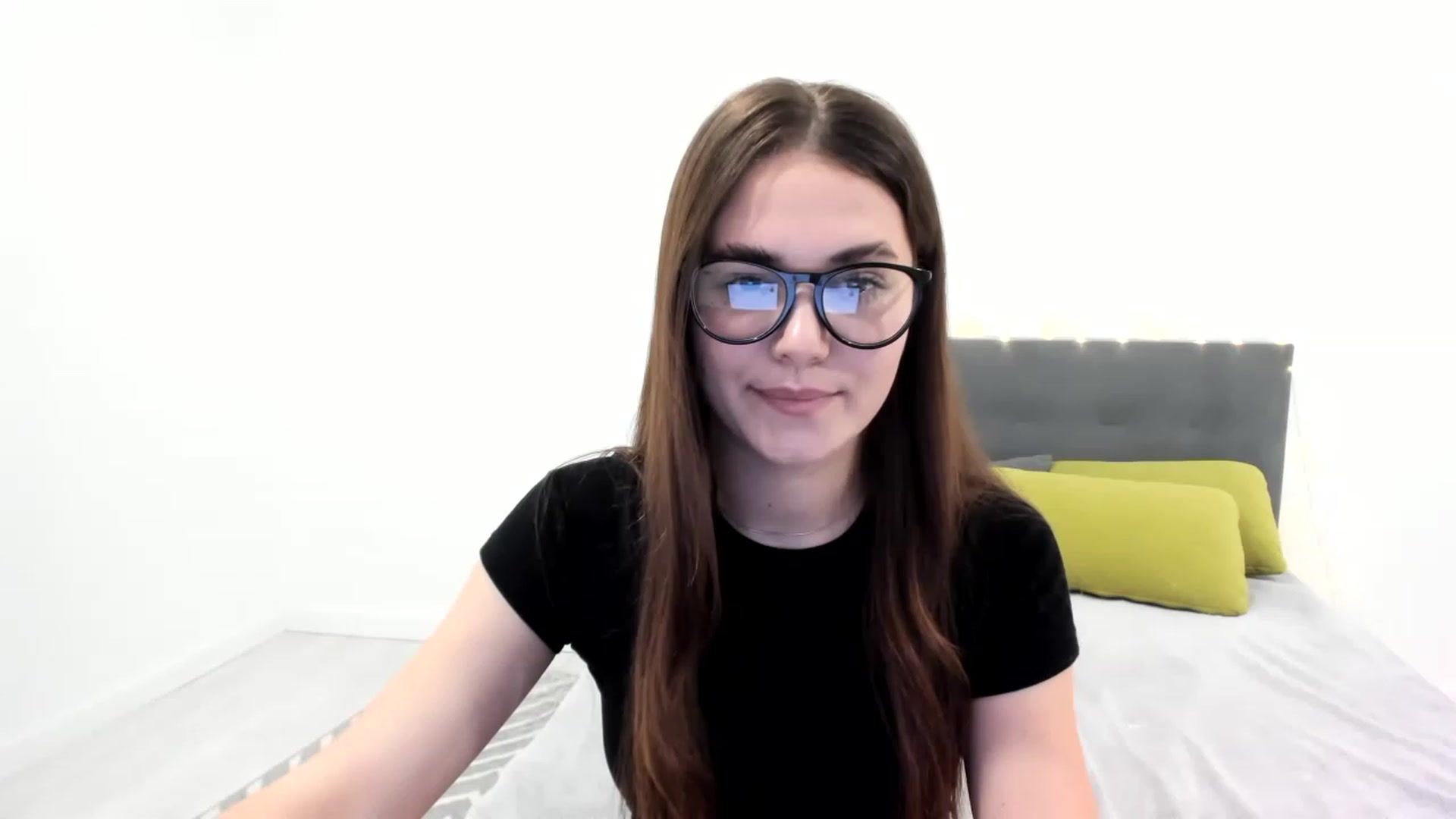 Gallery image thumbnail from SophieeSexxy's myfreecams stream on, 02/07/2023, 17:04 image 19 of 20